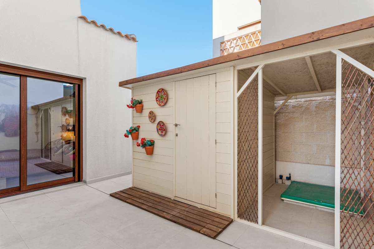 Resale - 3 Bedroom 2 Bathroom Villa in Benijófar -  - Alicante