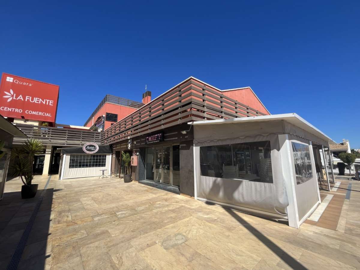 Resale - Commercial in Dehesa de Campoamor -  - Alicante
