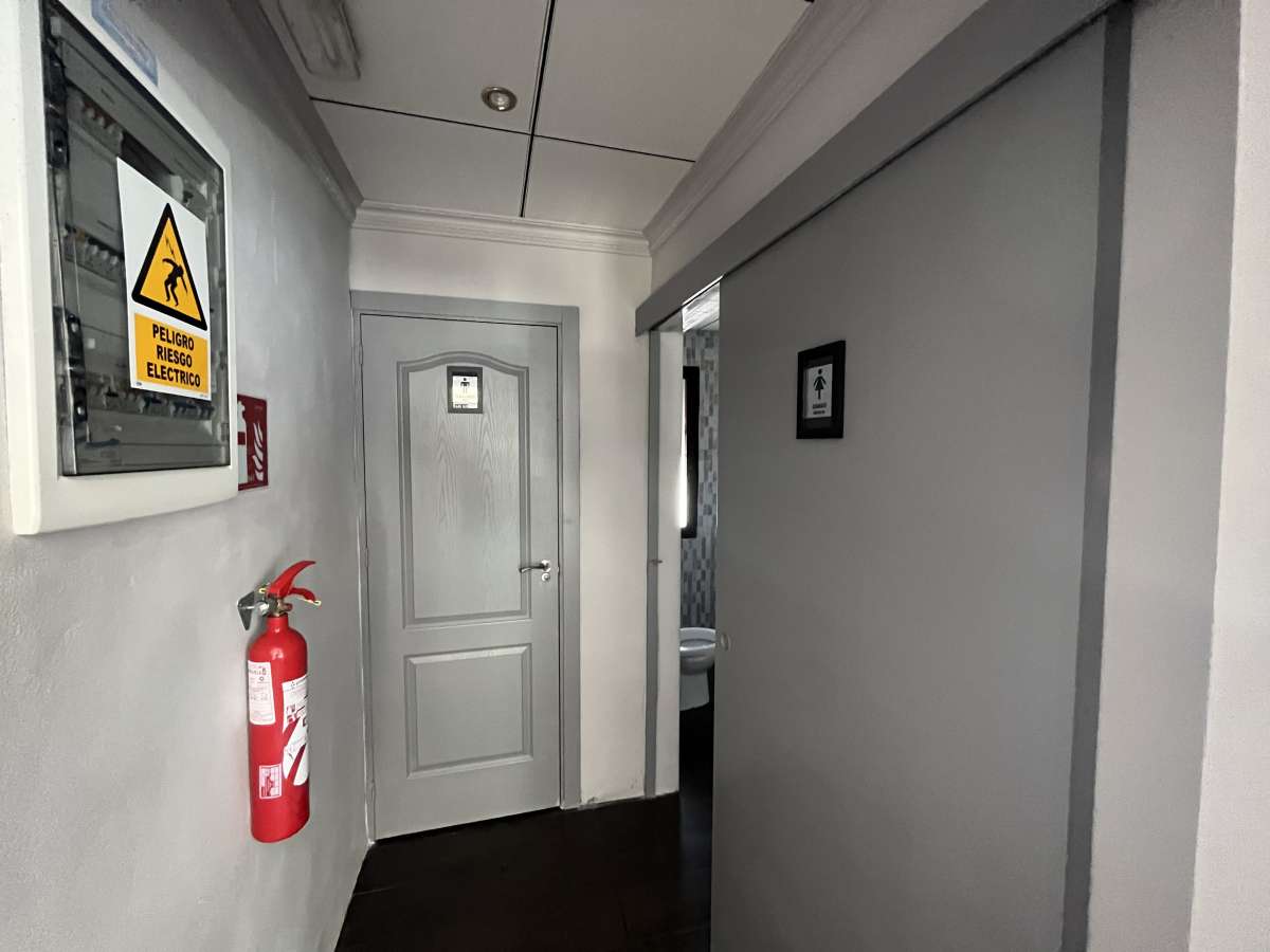 Resale - Commercial in Dehesa de Campoamor -  - Alicante