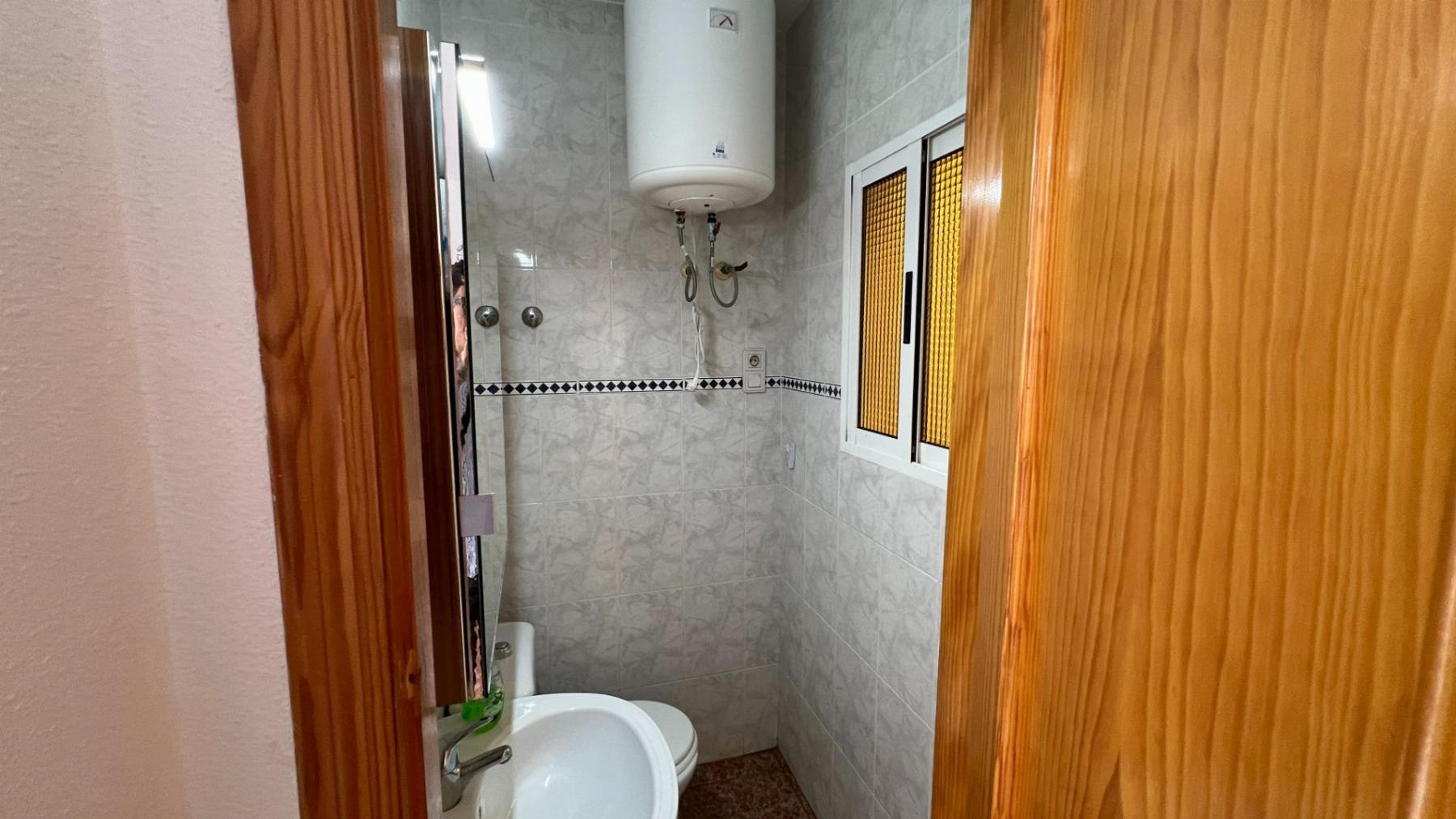 Resale - 2 Bedroom 2 Bathroom Bungalow in Torrevieja - TORRETAS - Alicante
