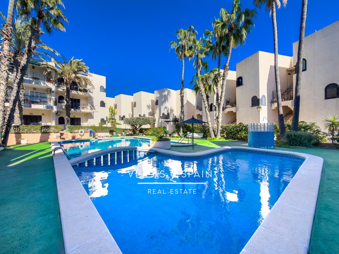 Resale - Seaview 2 bed 1 bath Renovated groundfloor apartment in La Mata Torrevieja - Carr. del Torrejón - Alicante
