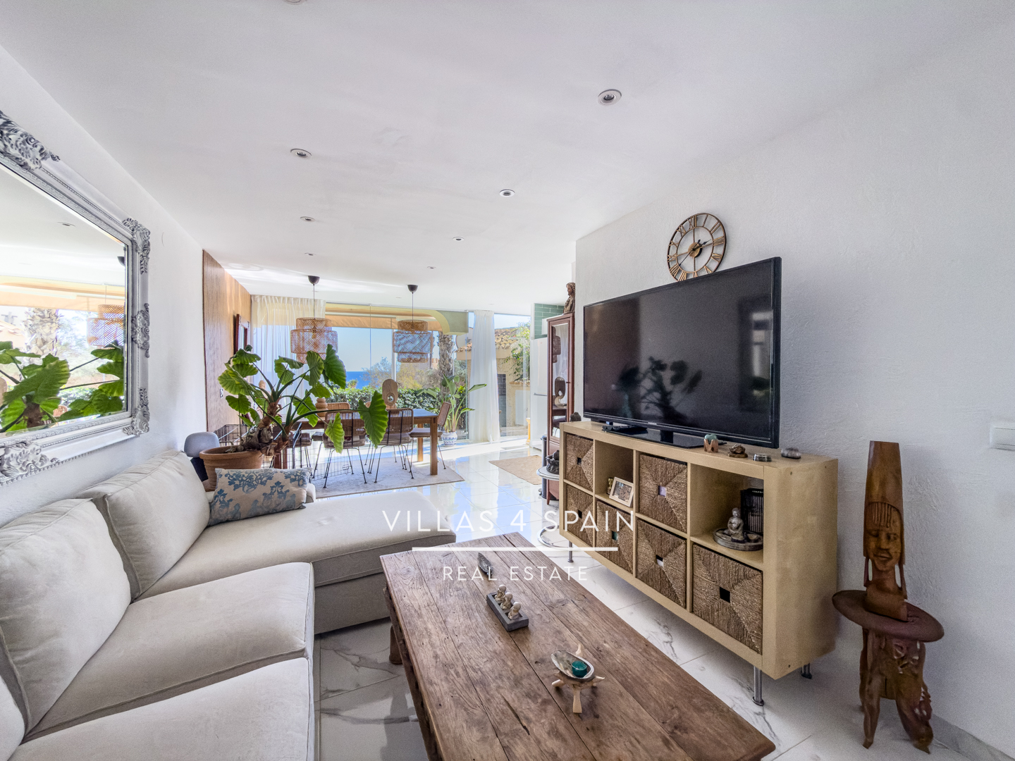 Resale - Seaview 2 bed 1 bath Renovated groundfloor apartment in La Mata Torrevieja - Carr. del Torrejón - Alicante