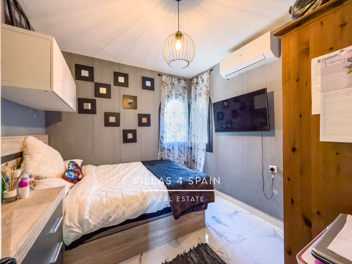 Resale - Seaview 2 bed 1 bath Renovated groundfloor apartment in La Mata Torrevieja - Carr. del Torrejón - Alicante