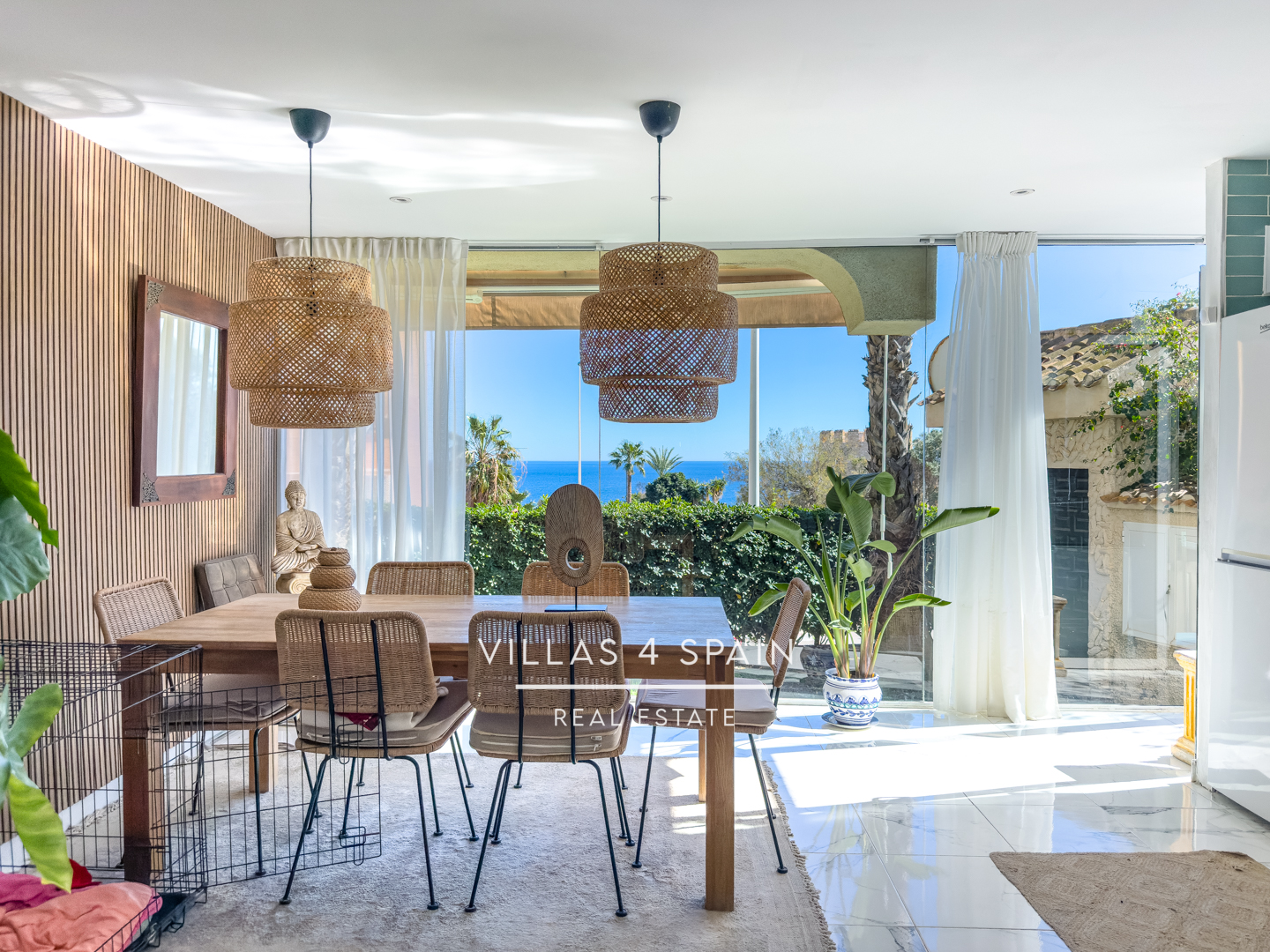 Seaview 2 bed 1 bath Renovated groundfloor apartment in La Mata Torrevieja