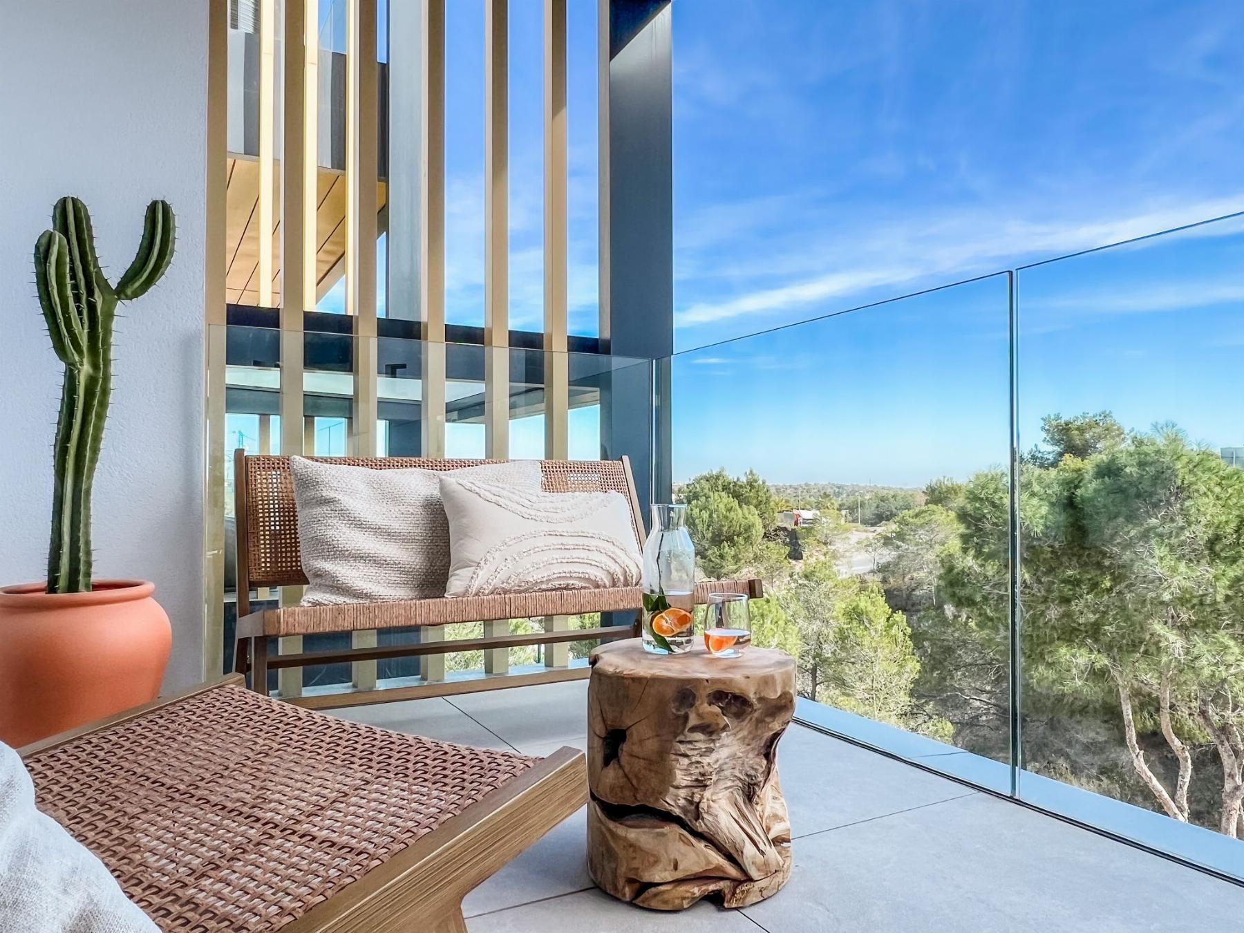 Resale - 2 Bedroom 2 Bathroom Apartamento in Orihuela Costa - Las Colinas Golf - Alicante