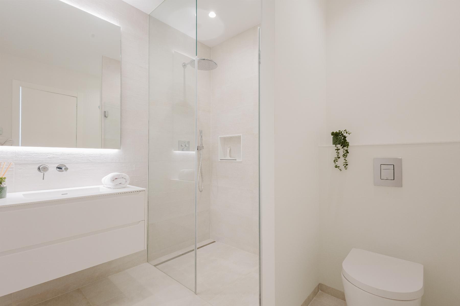 Resale - 5 Bedroom 6 Bathroom Villa in Orihuela Costa - Las Colinas Golf - Alicante