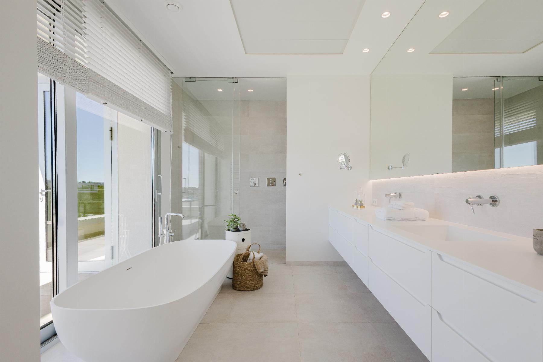 Resale - 5 Bedroom 6 Bathroom Villa in Orihuela Costa - Las Colinas Golf - Alicante