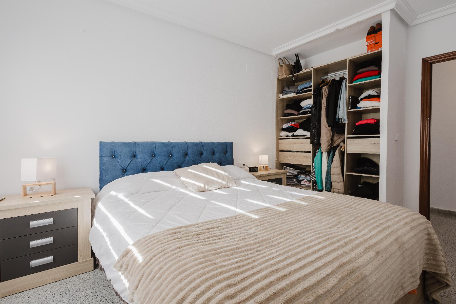 Resale - 4 Bedroom 2 Bathroom Apartamento in San Miguel de Salinas - San Miguel de Salinas - Alicante