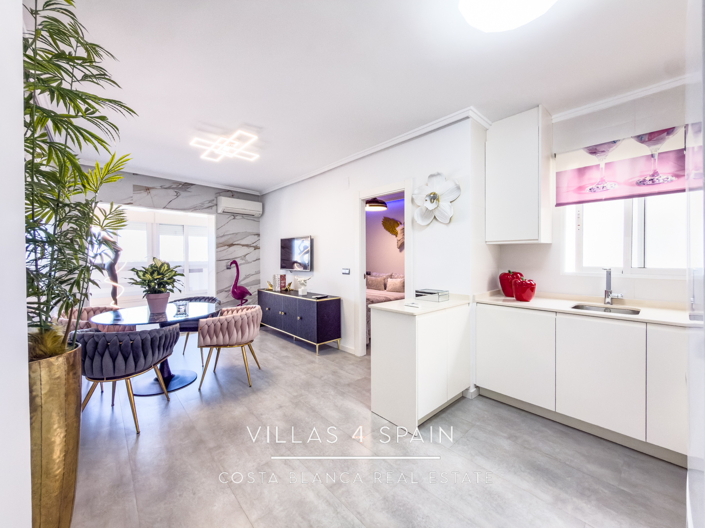 1 bed 1 bath apartment in torrevieja with garage