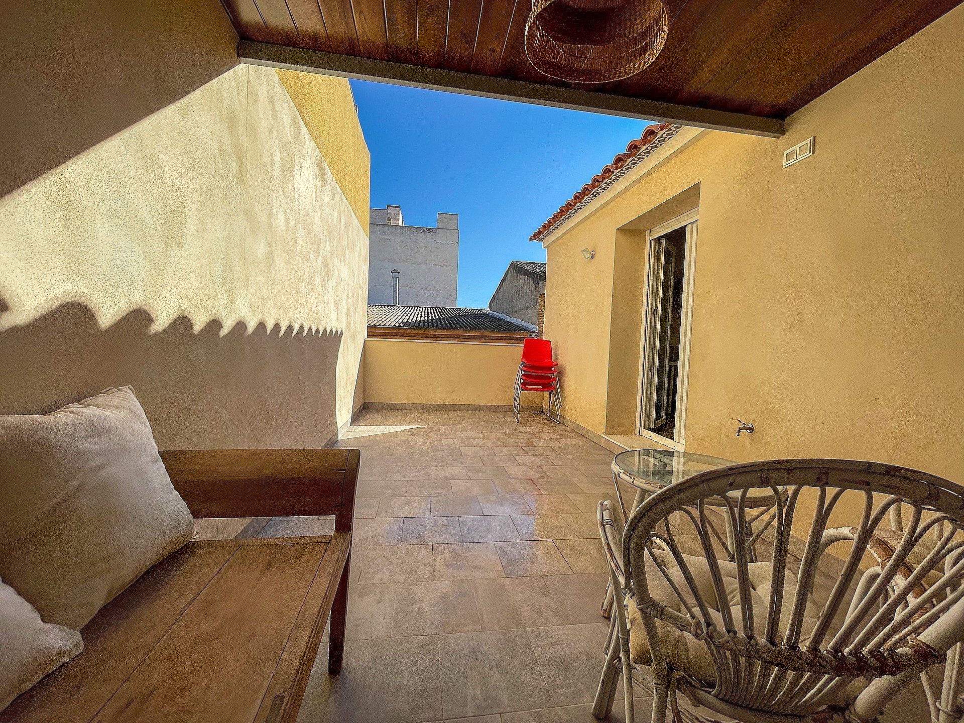 Resale - 3 Bedroom 2 Bathroom Townhouse in Pinoso -  - Alicante