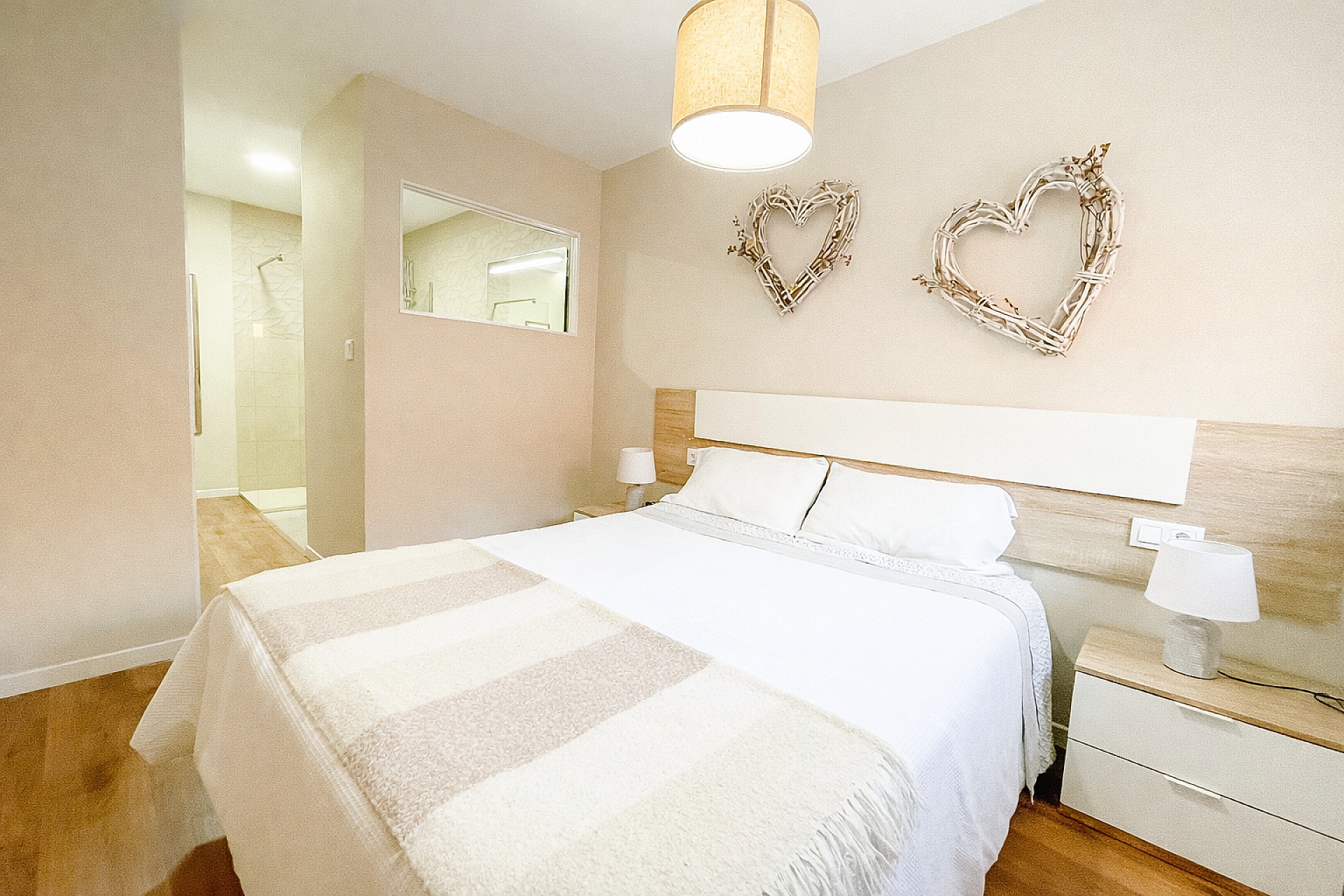 Resale - 3 Bedroom 2 Bathroom Townhouse in Pinoso -  - Alicante
