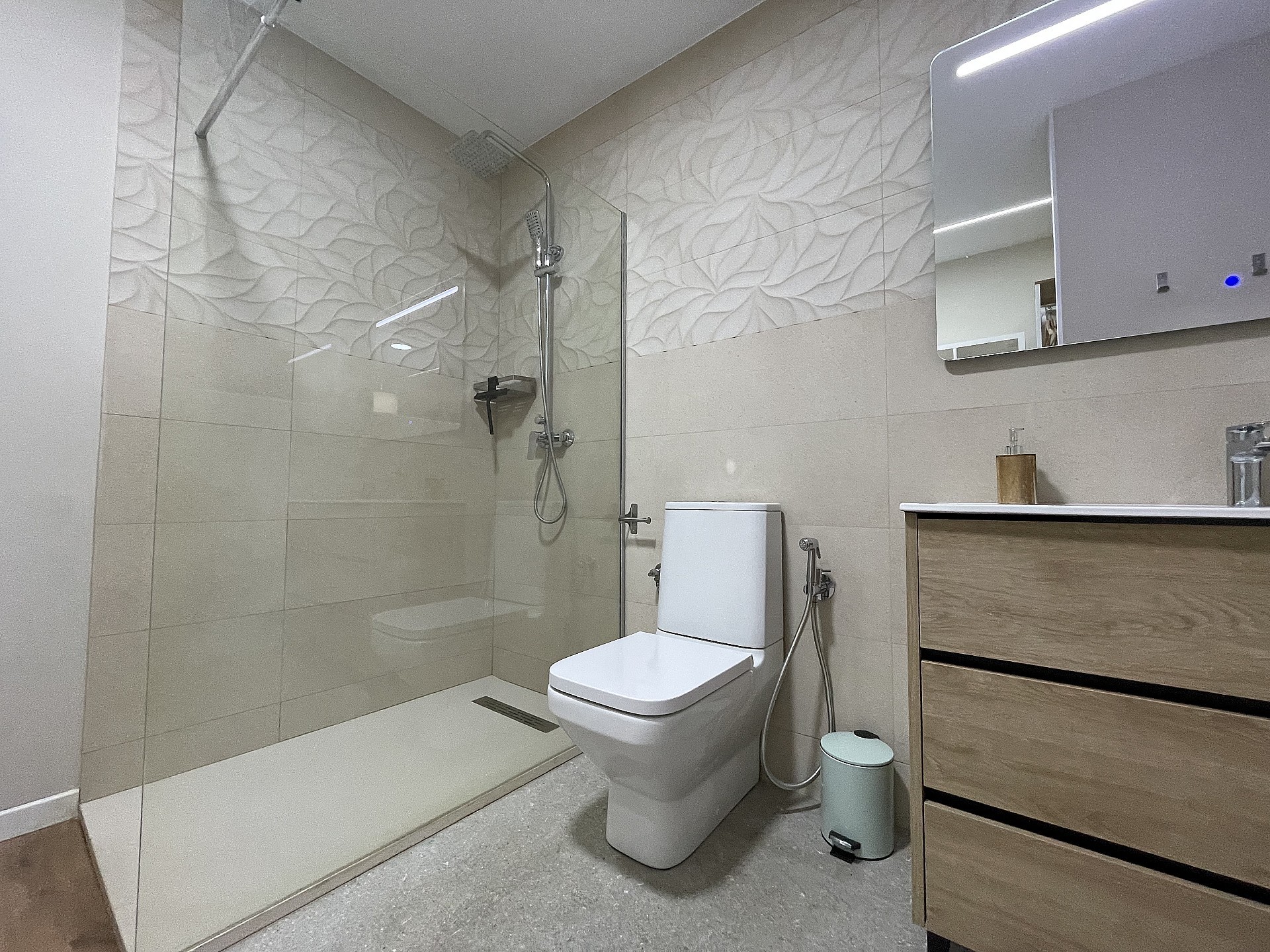 Resale - 3 Bedroom 2 Bathroom Townhouse in Pinoso -  - Alicante