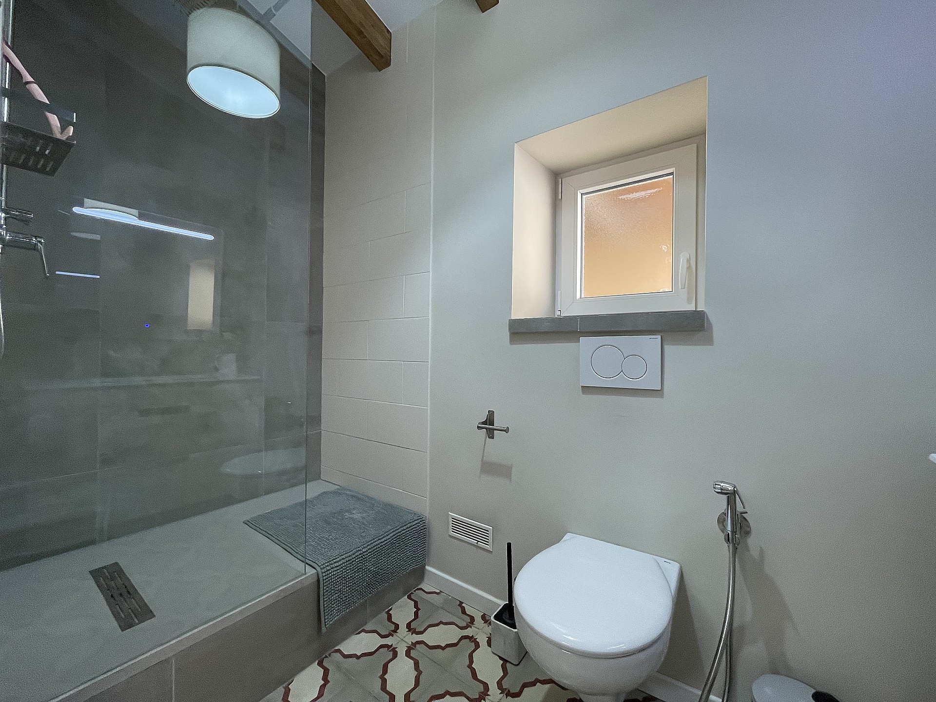 Resale - 3 Bedroom 2 Bathroom Townhouse in Pinoso -  - Alicante