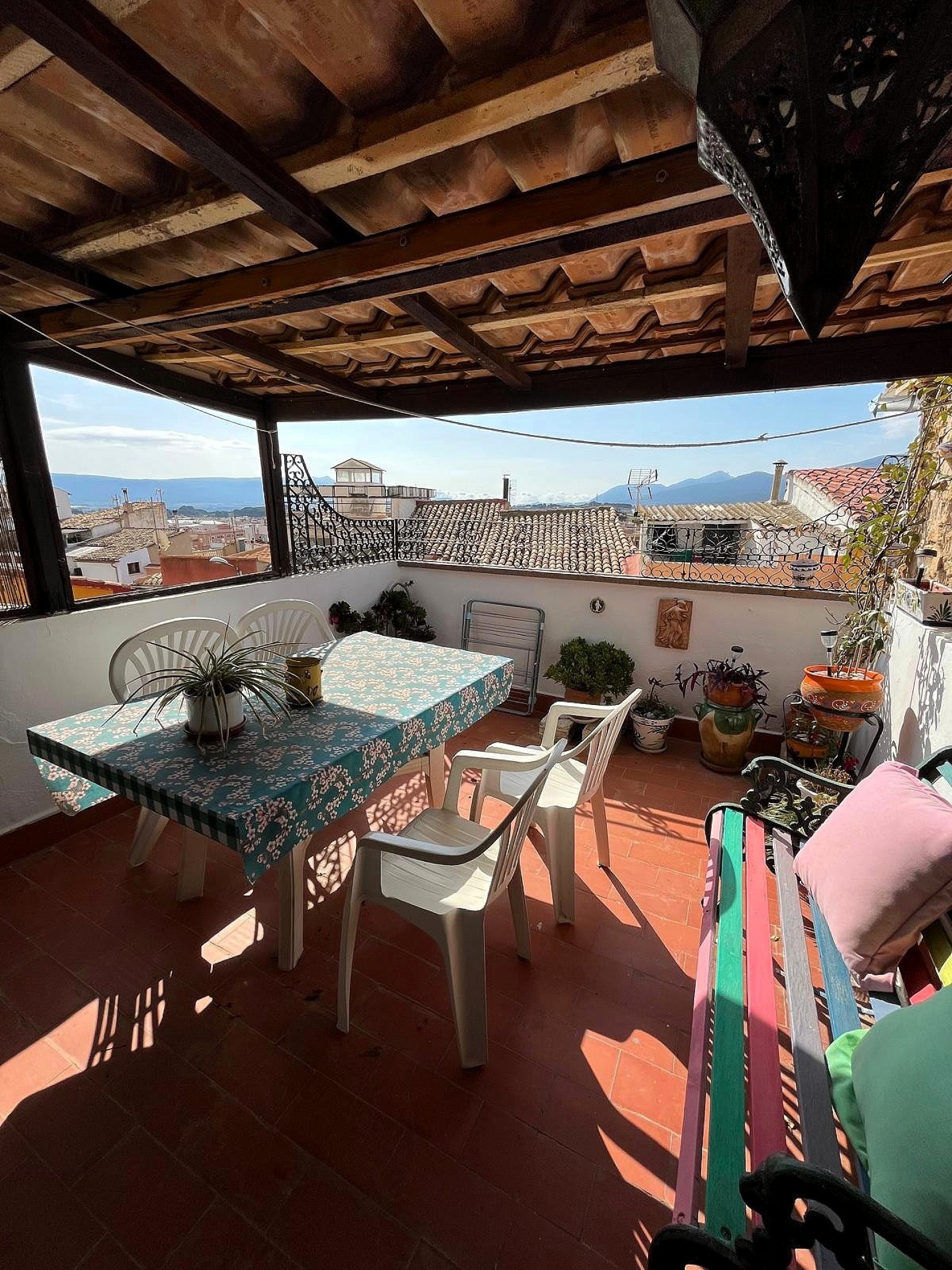 Resale - 2 Bedroom 2 Bathroom Townhouse in Castalla -  - Alicante