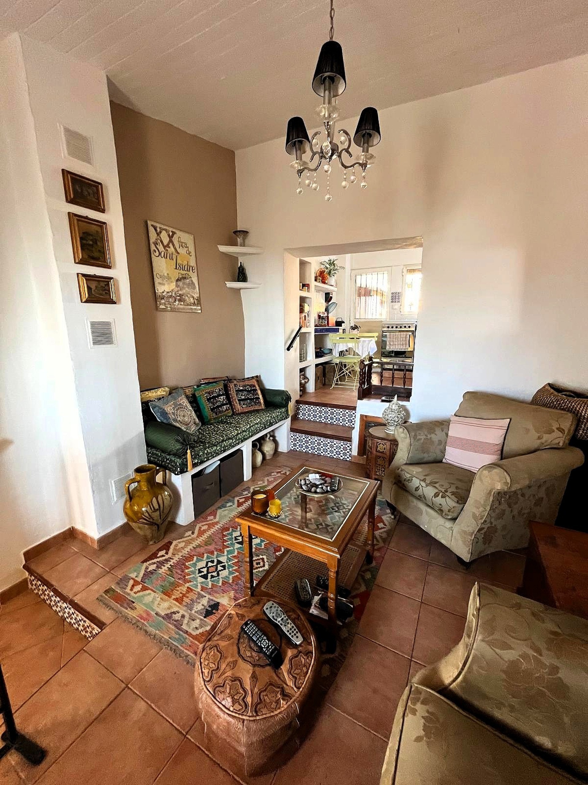 Resale - 2 Bedroom 2 Bathroom Townhouse in Castalla -  - Alicante