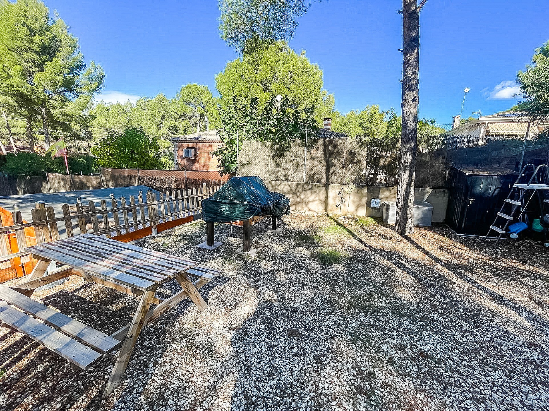 Resale - 2 Bedroom 1 Bathroom Country house in Tibi -  - Alicante