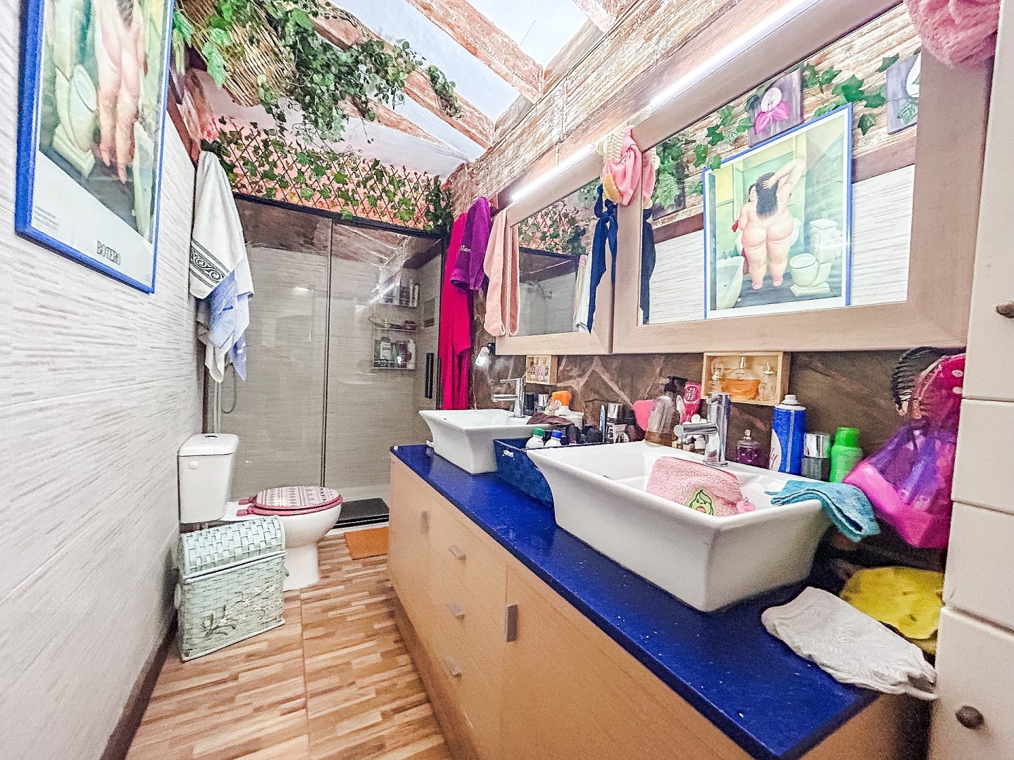 9 Bedroom 2 Bathroom Semi-detached in Sax