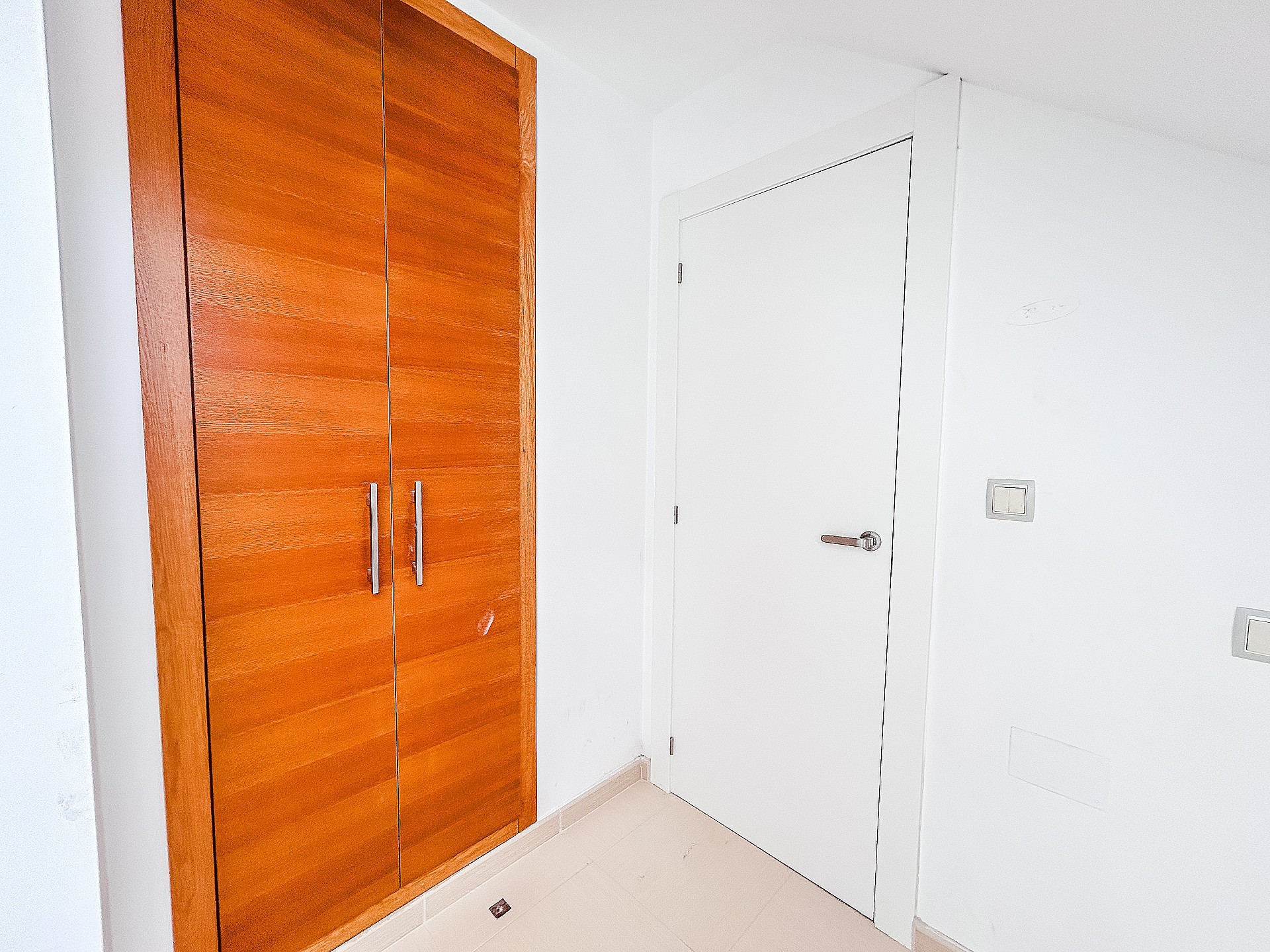 Resale - 2 Bedroom 1 Bathroom Apartment in Crevillente -  - Alicante