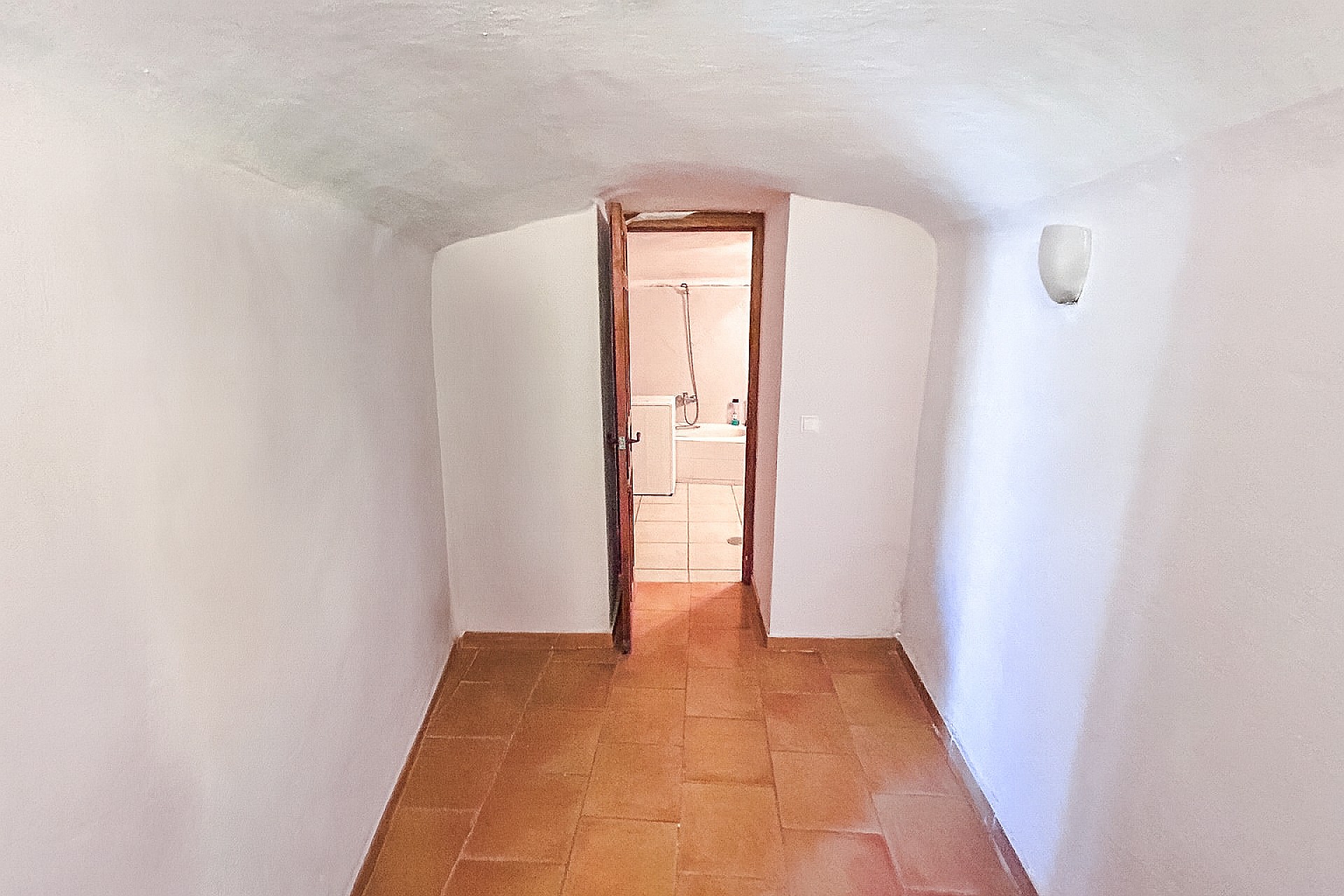 Resale - 4 Bedroom 1 Bathroom Cave House in Casas del Señor -  - Alicante