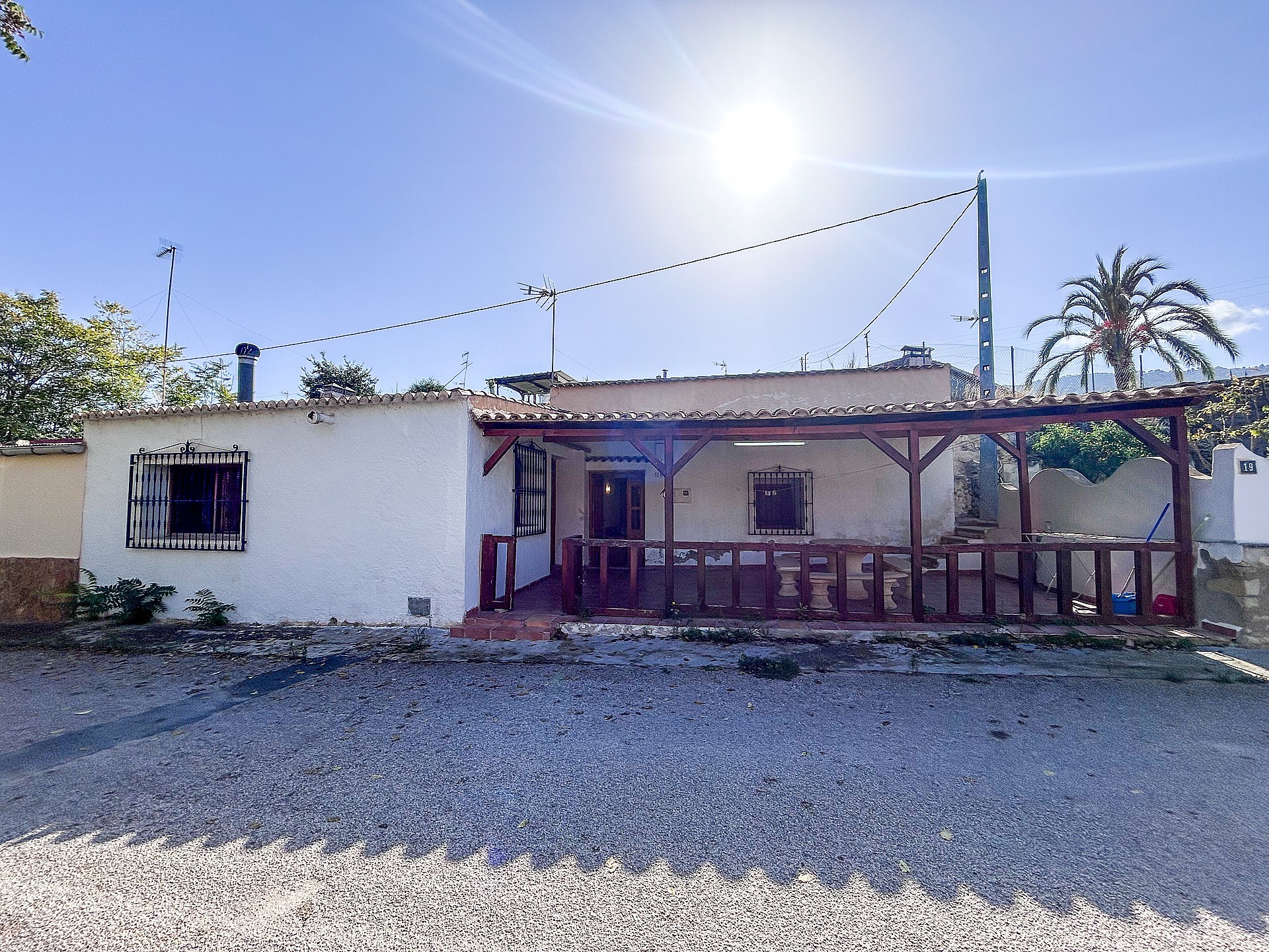 Resale - 4 Bedroom 1 Bathroom Cave House in Casas del Señor -  - Alicante
