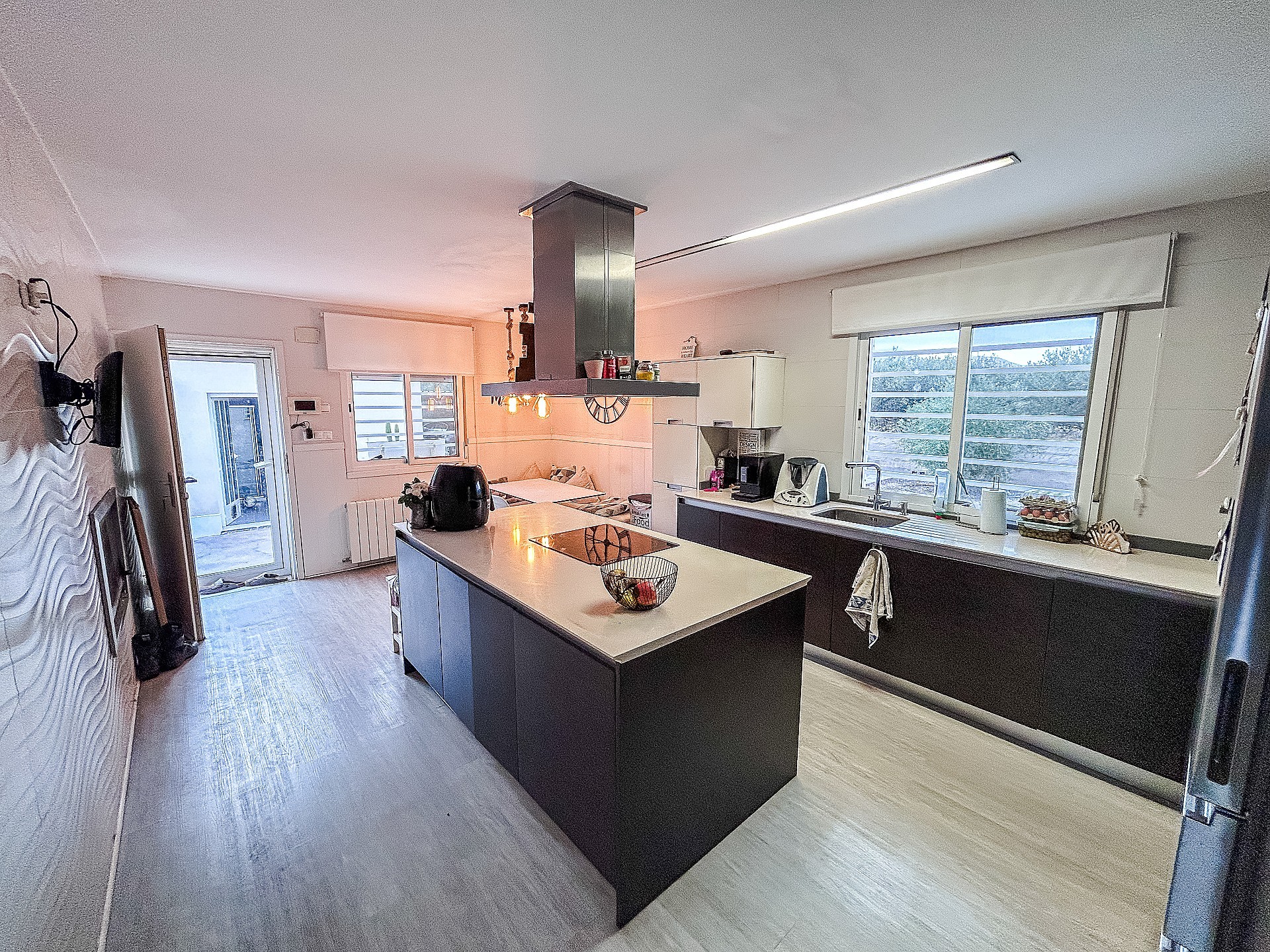 Resale - 3 Bedroom 3 Bathroom Villa in Crevillente -  - Alicante