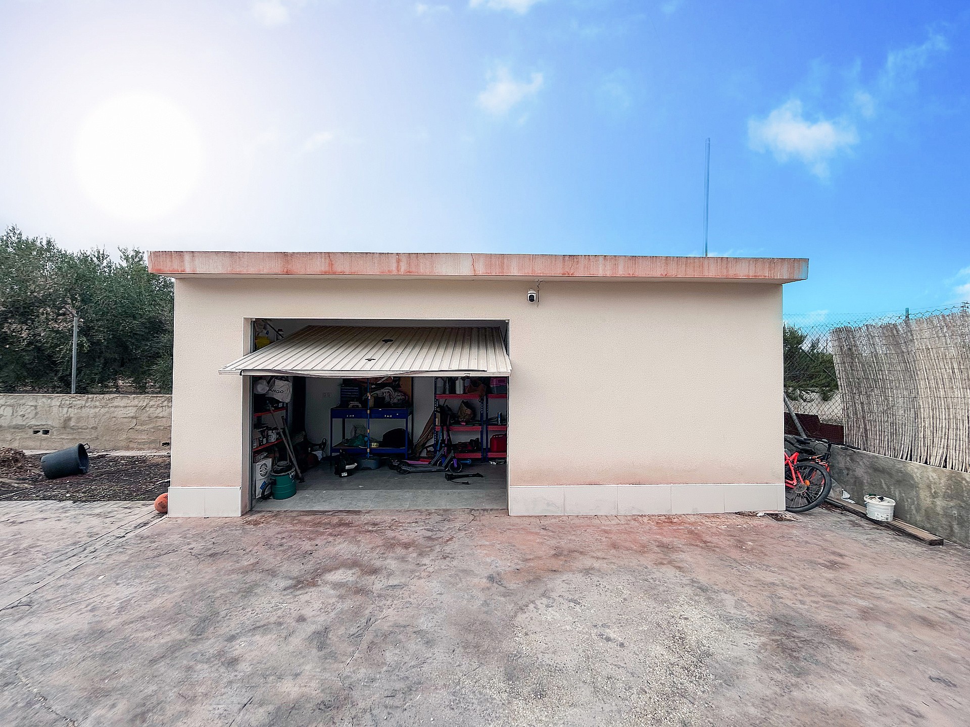 Resale - 3 Bedroom 3 Bathroom Villa in Crevillente -  - Alicante