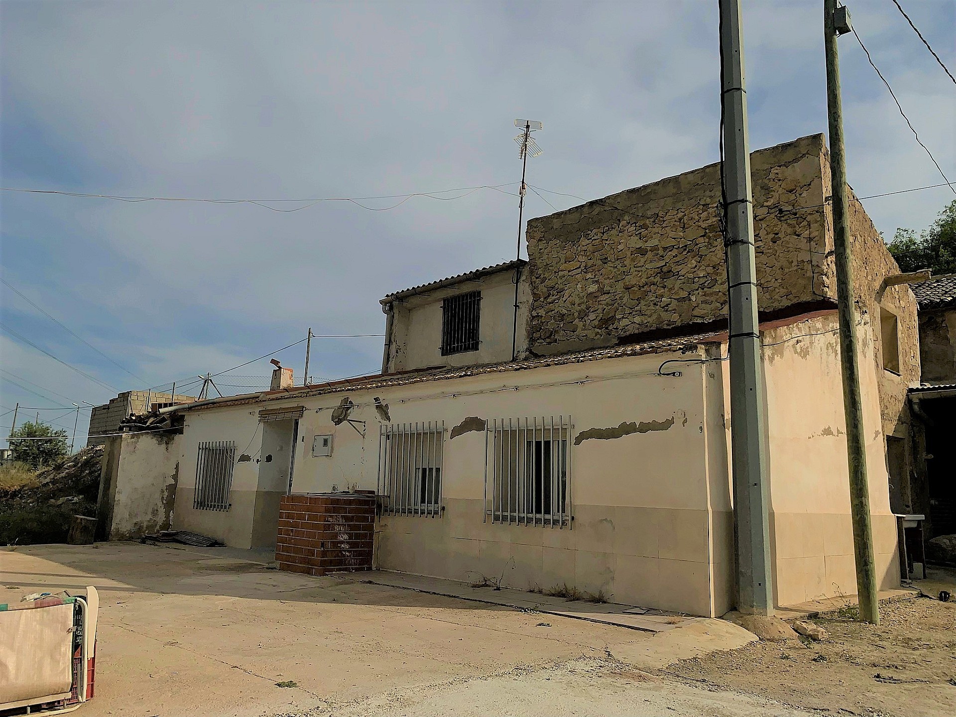 Resale - 3 Bedroom 2 Bathroom Country house in Barinas -  - Murcia
