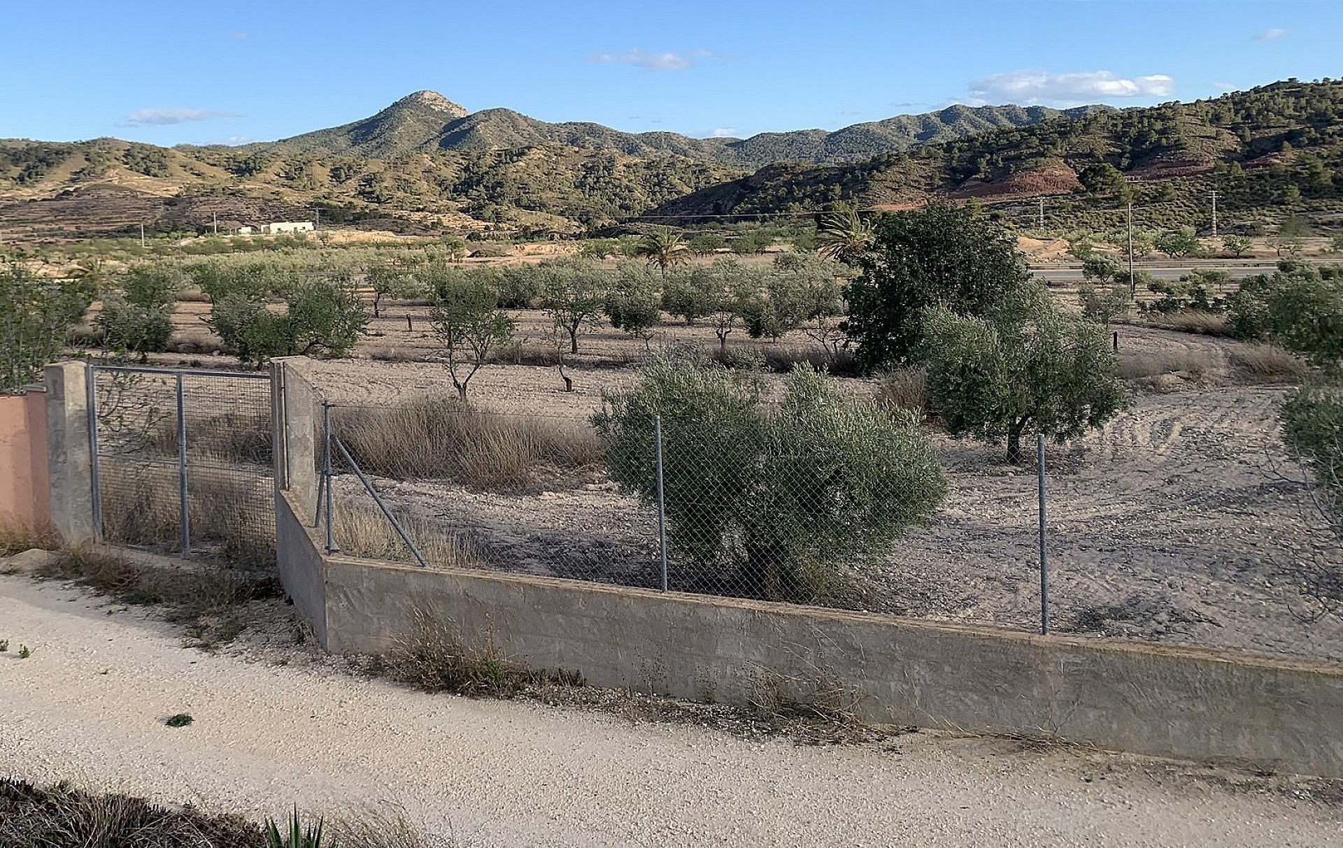 Resale - 3 Bedroom 2 Bathroom Villa in Macisvenda -  - Murcia