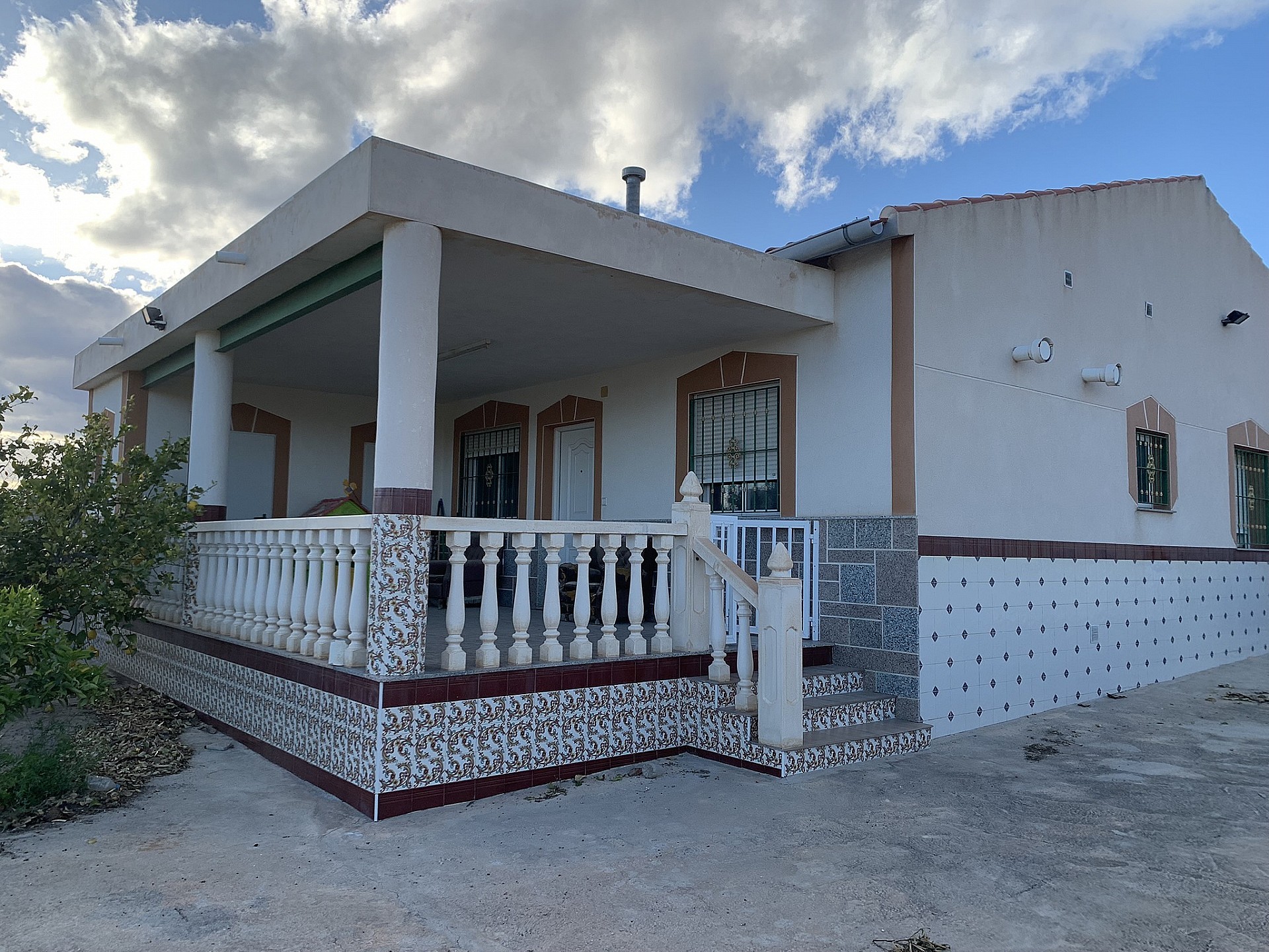 Resale - 3 Bedroom 2 Bathroom Villa in Macisvenda -  - Murcia