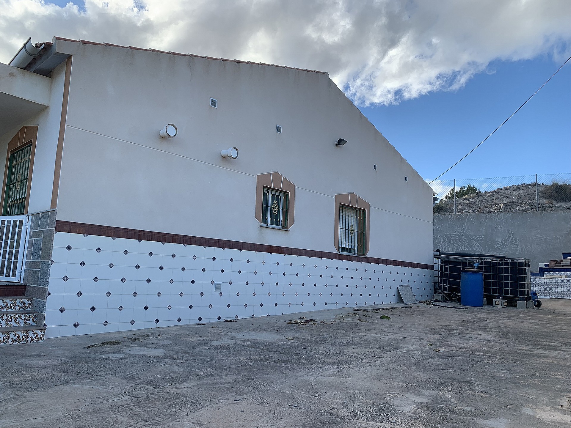 Resale - 3 Bedroom 2 Bathroom Villa in Macisvenda -  - Murcia