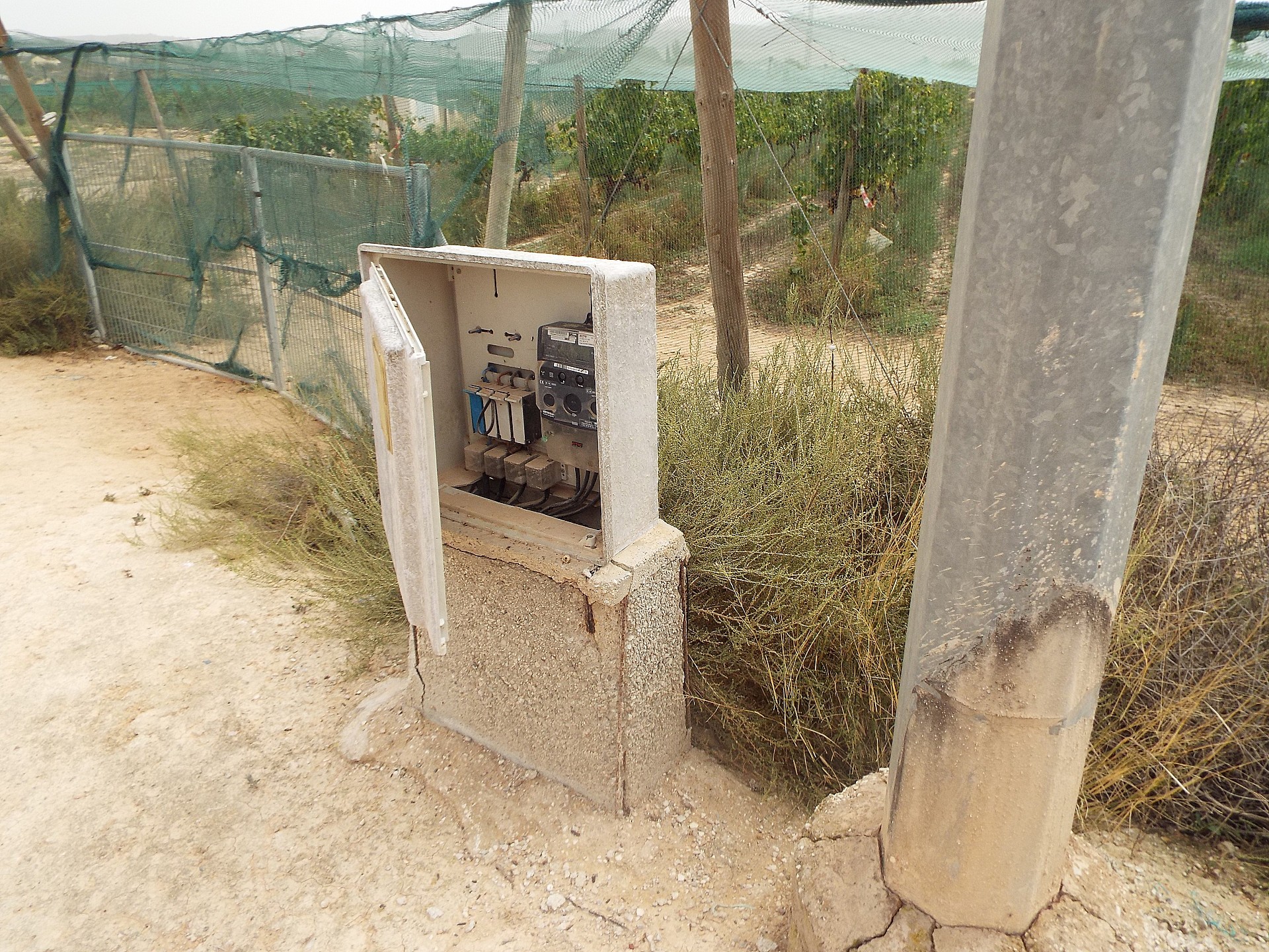 Resale - Land in Monforte Del Cid -  - Alicante