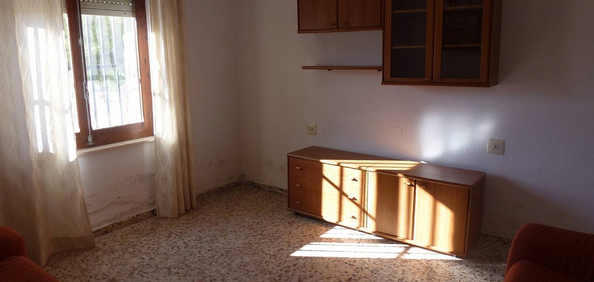 Resale - 3 Bedroom 1 Bathroom Cave House in Canalosa -  - Alicante