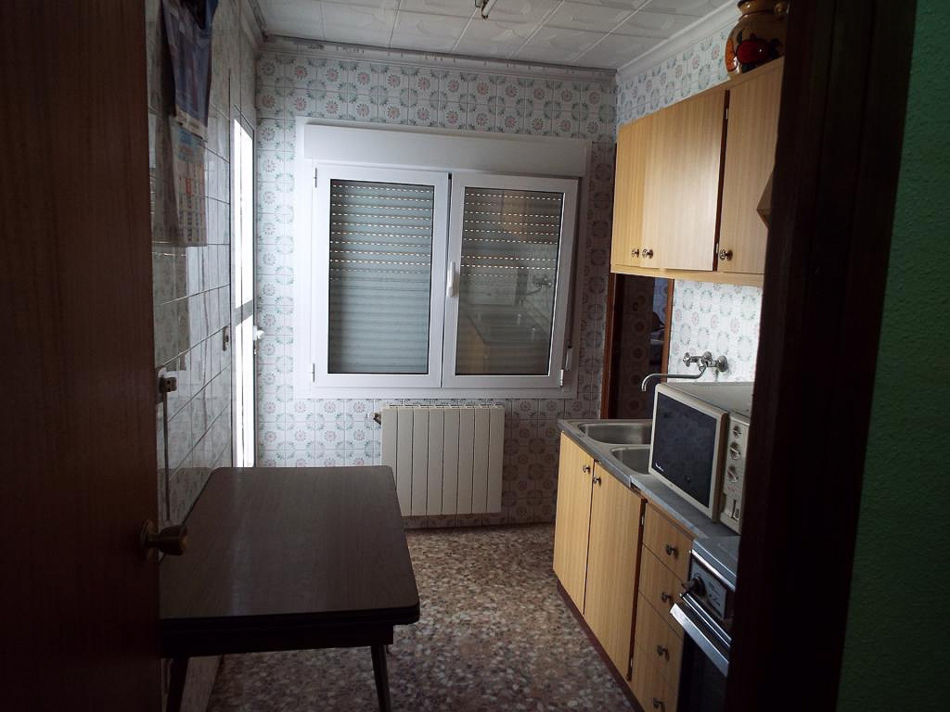 Resale - 4 Bedroom 3 Bathroom Apartment in Caudete -  - Albacete