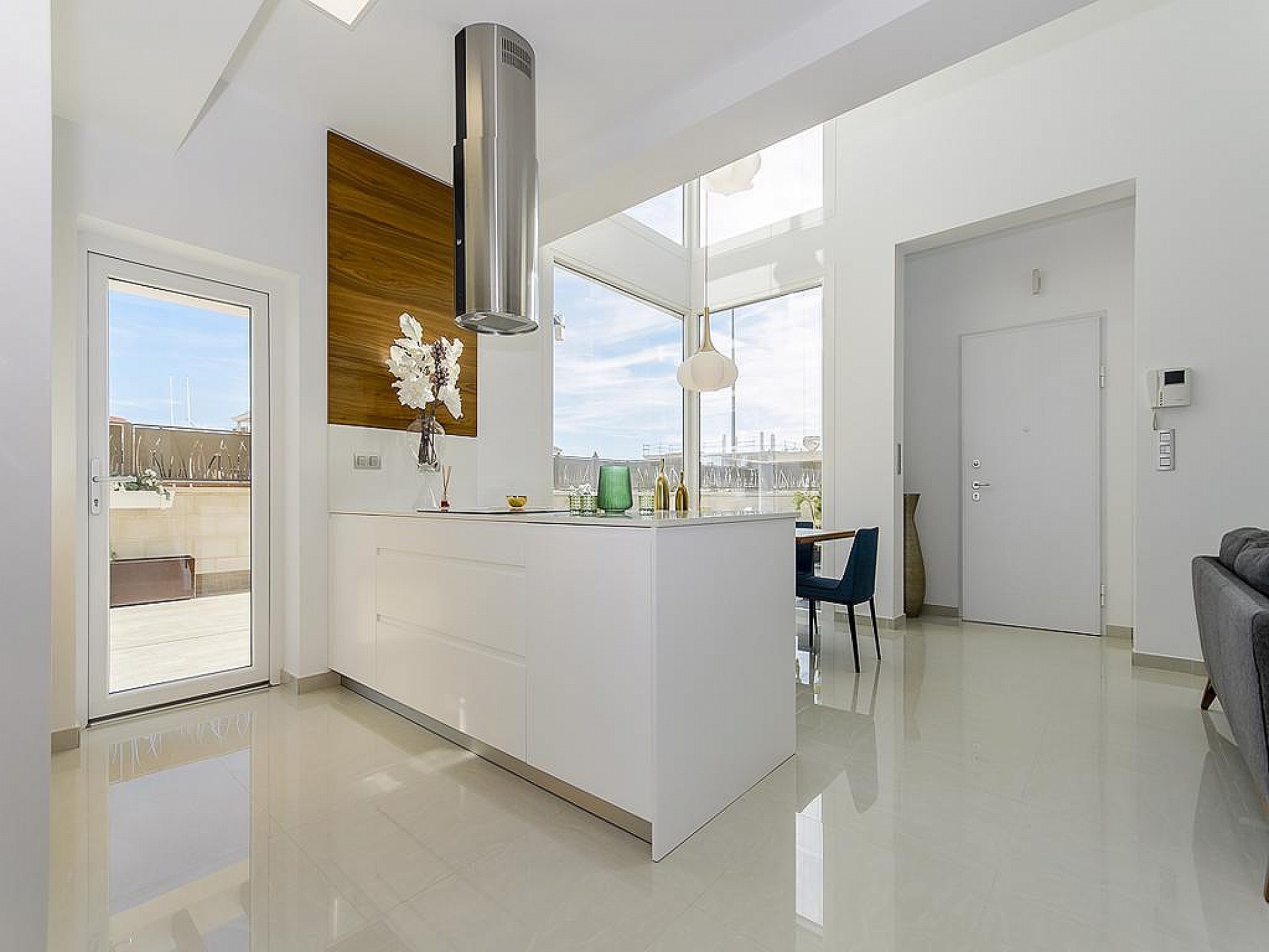 Resale - 3 Bedroom 3 Bathroom Villa in Los Montesinos -  - Alicante