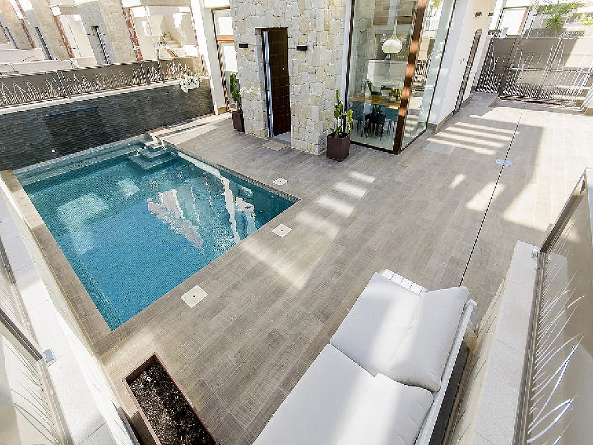 Resale - 3 Bedroom 3 Bathroom Villa in Los Montesinos -  - Alicante