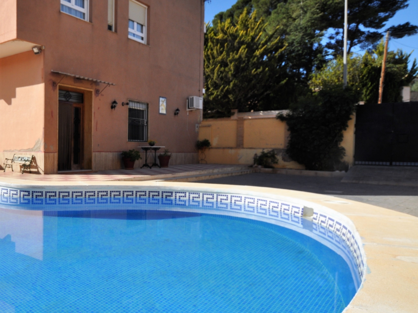 4 Bedroom 3 Bathroom Townhouse in Monóvar