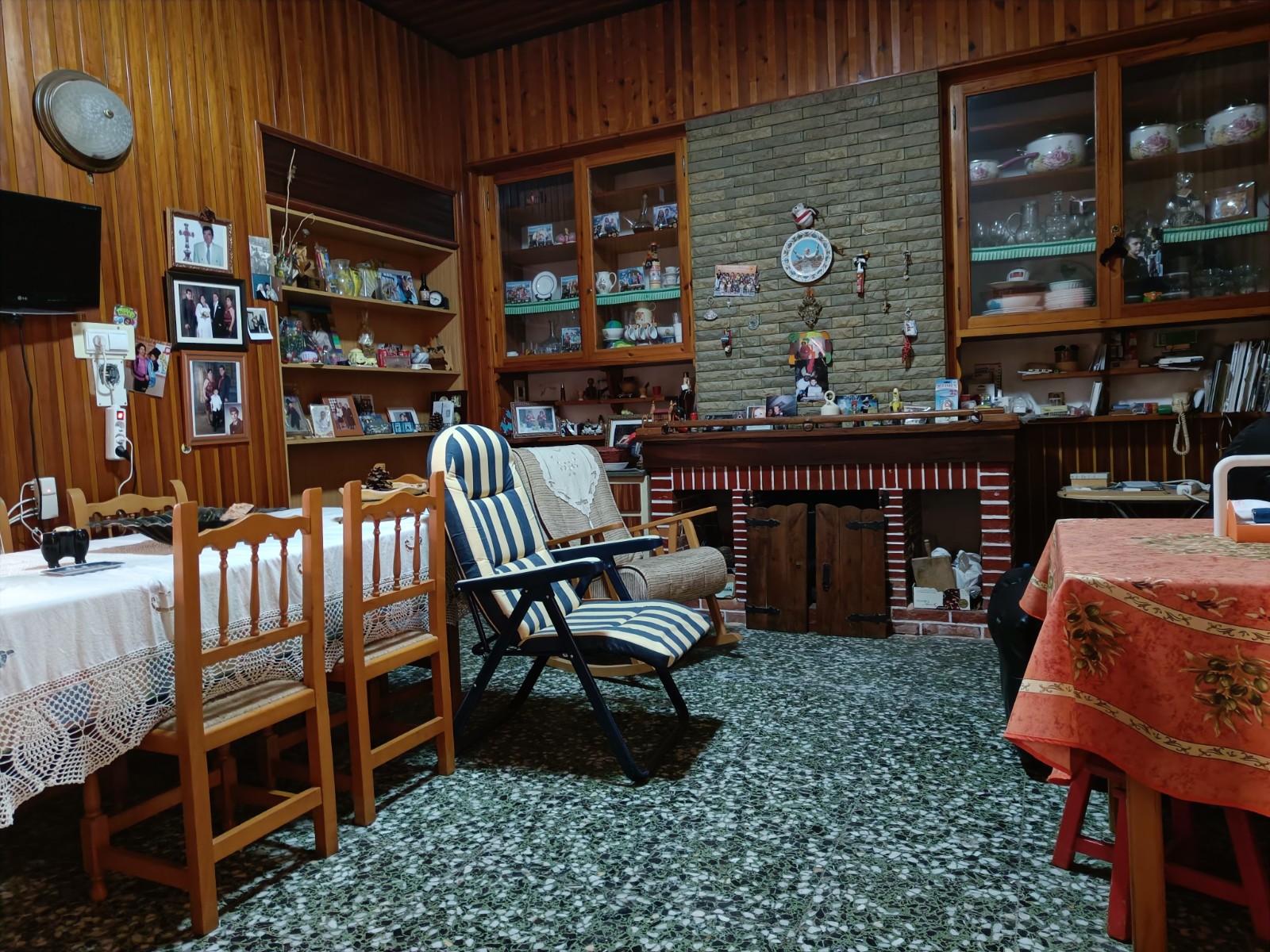 Resale - 2 Bedroom 1 Bathroom Townhouse in La Murada -  - Alicante