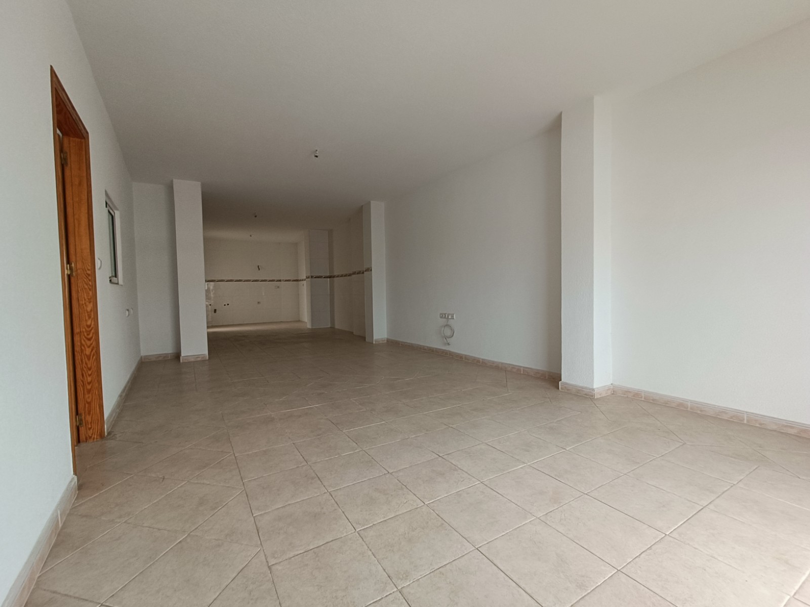 Resale - 7 Bedroom 3 Bathroom Townhouse in La Murada -  - Alicante