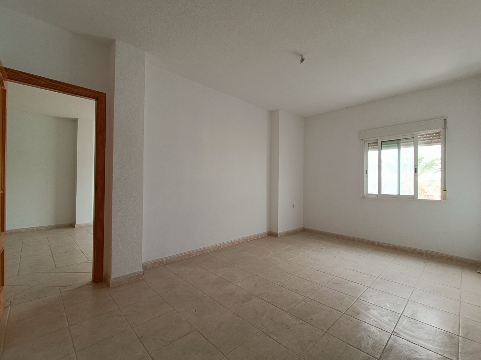 Resale - 7 Bedroom 3 Bathroom Townhouse in La Murada -  - Alicante