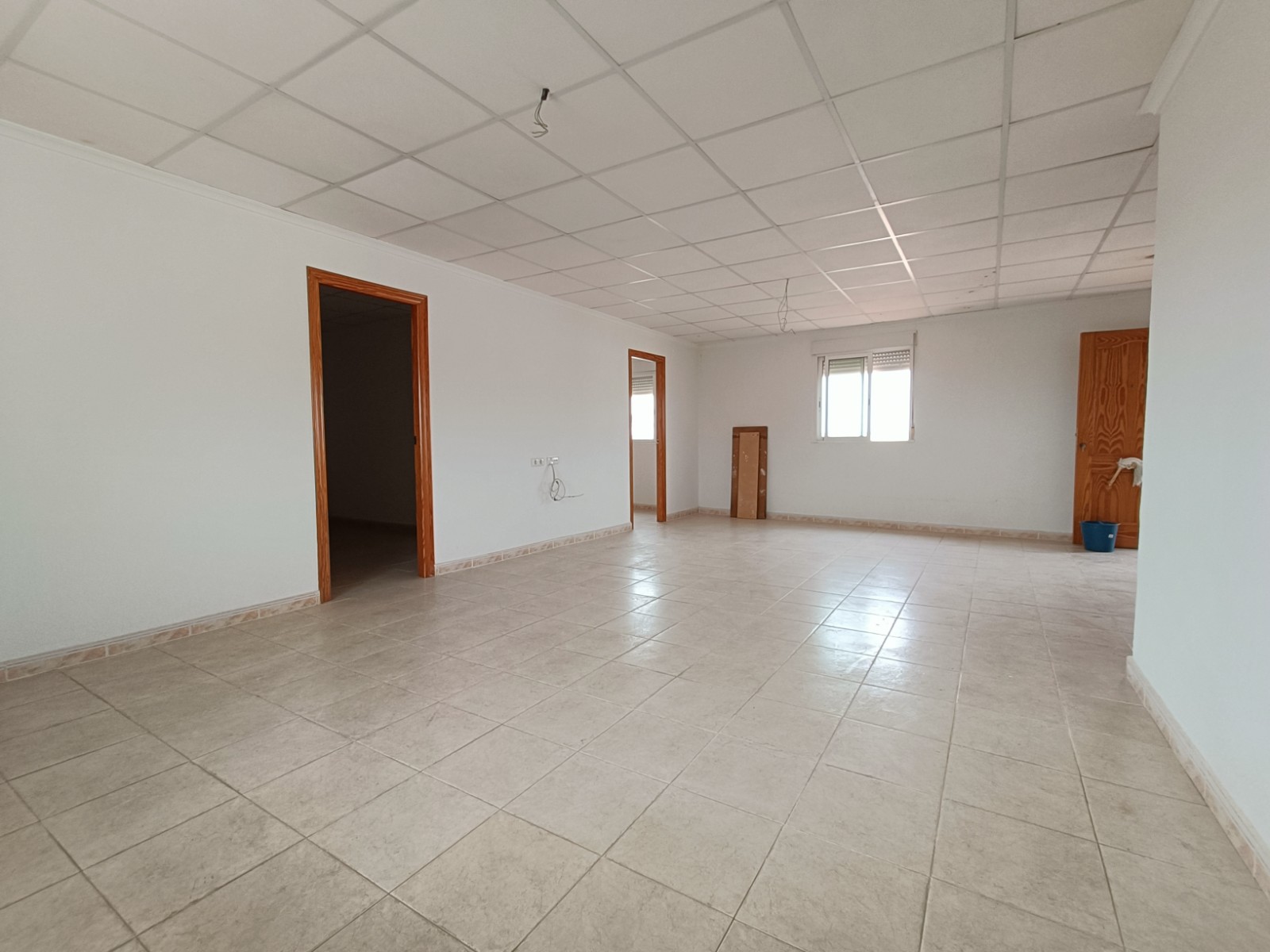 Resale - 7 Bedroom 3 Bathroom Townhouse in La Murada -  - Alicante