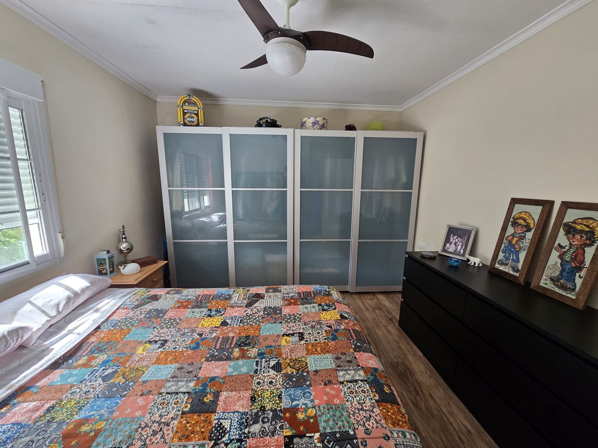 Resale - 3 Bedroom 2 Bathroom Villa in Sax -  - Alicante
