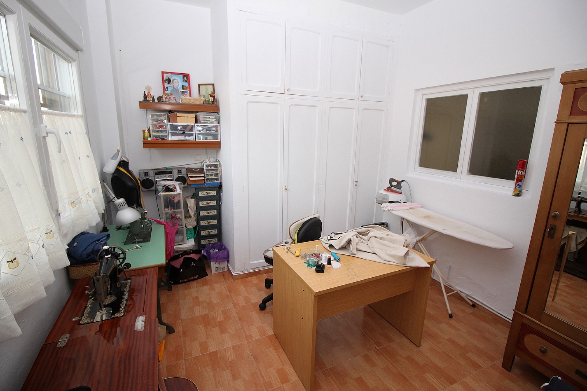 Resale - 4 Bedroom 3 Bathroom Townhouse in Monóvar -  - Alicante