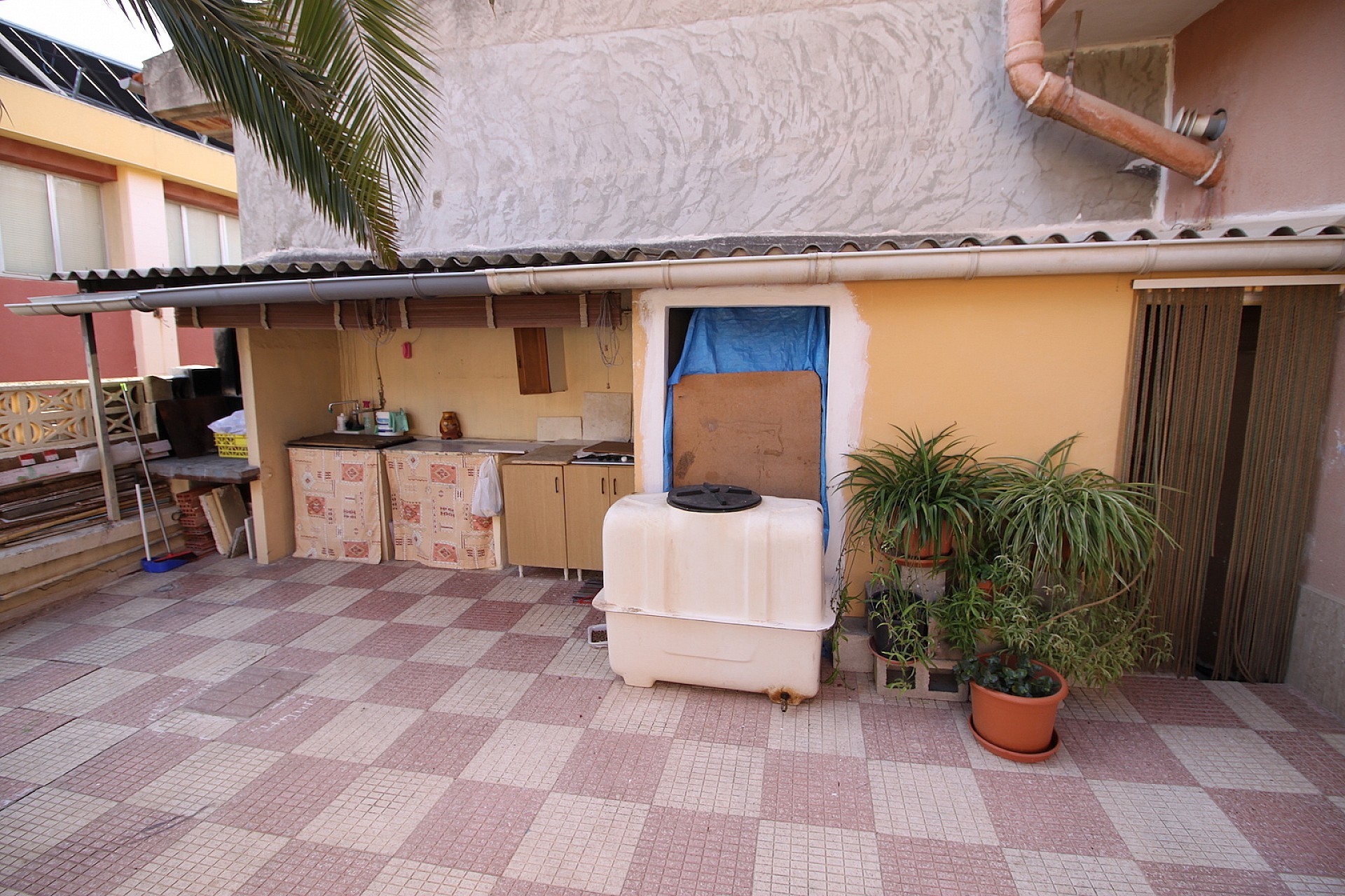 Resale - 4 Bedroom 3 Bathroom Townhouse in Monóvar -  - Alicante