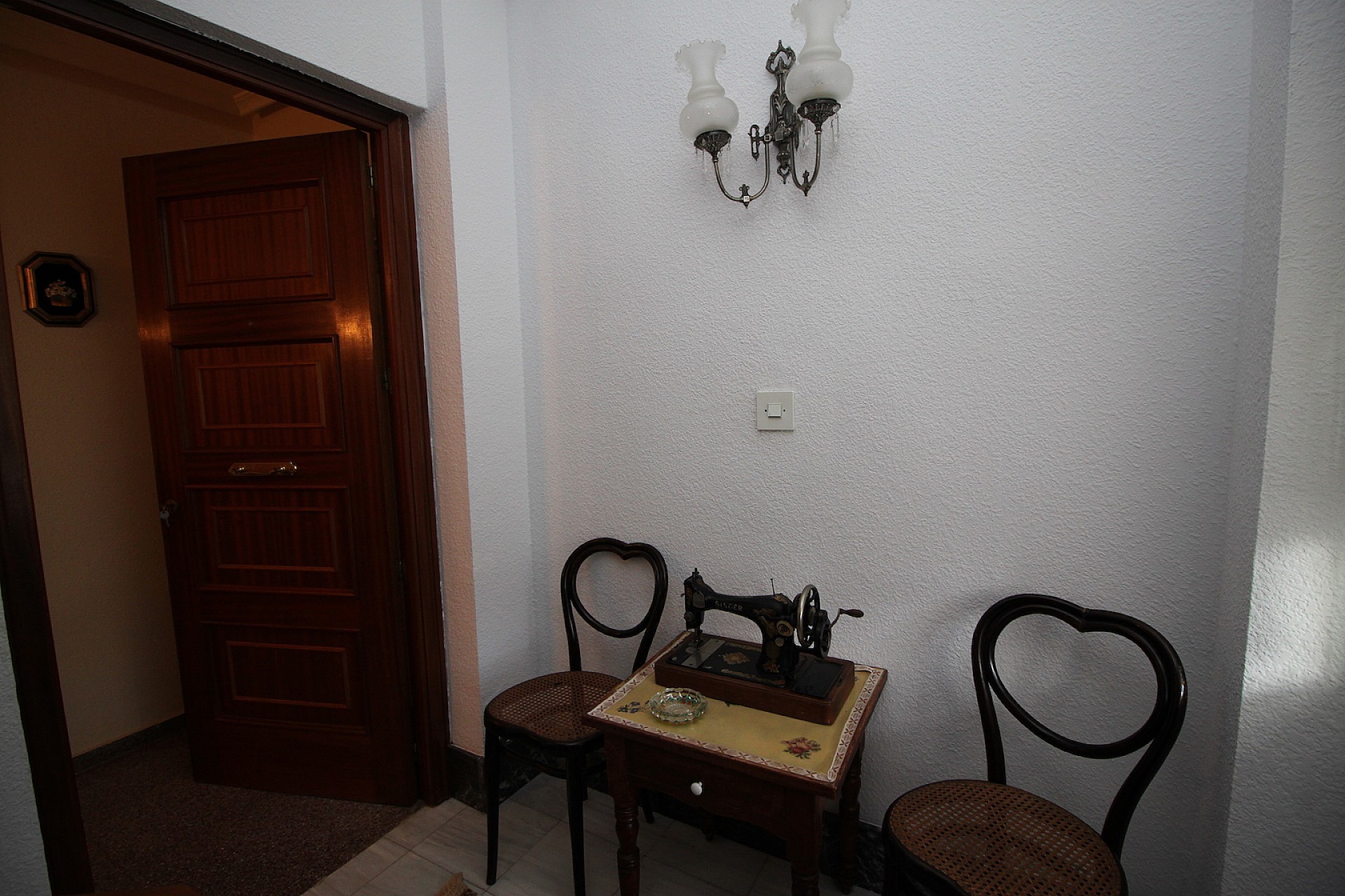 Resale - 4 Bedroom 3 Bathroom Townhouse in Monóvar -  - Alicante
