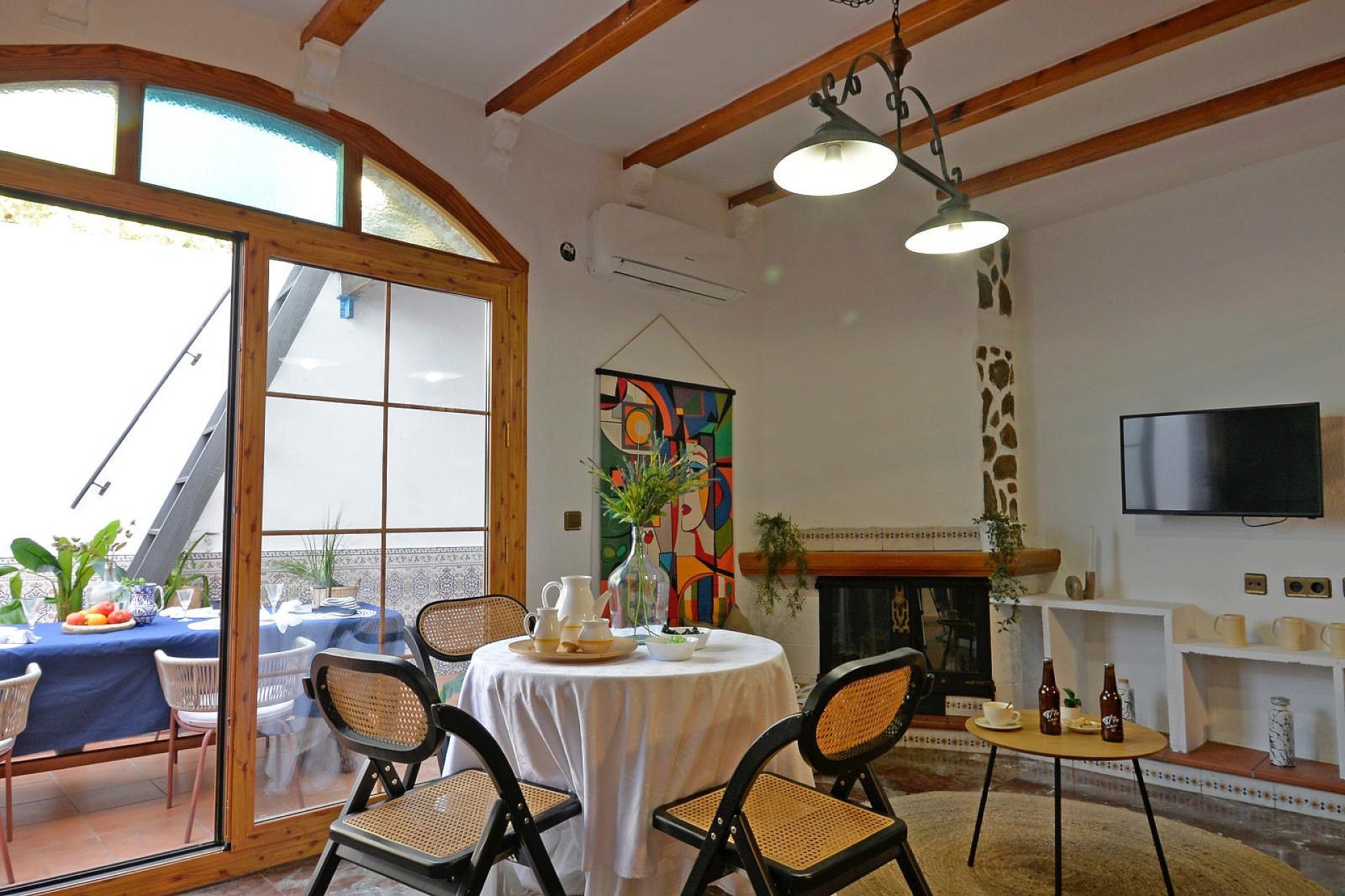 Resale - 4 Bedroom 4 Bathroom Townhouse in Sax - , Sax, Alicante, Spain - Alicante