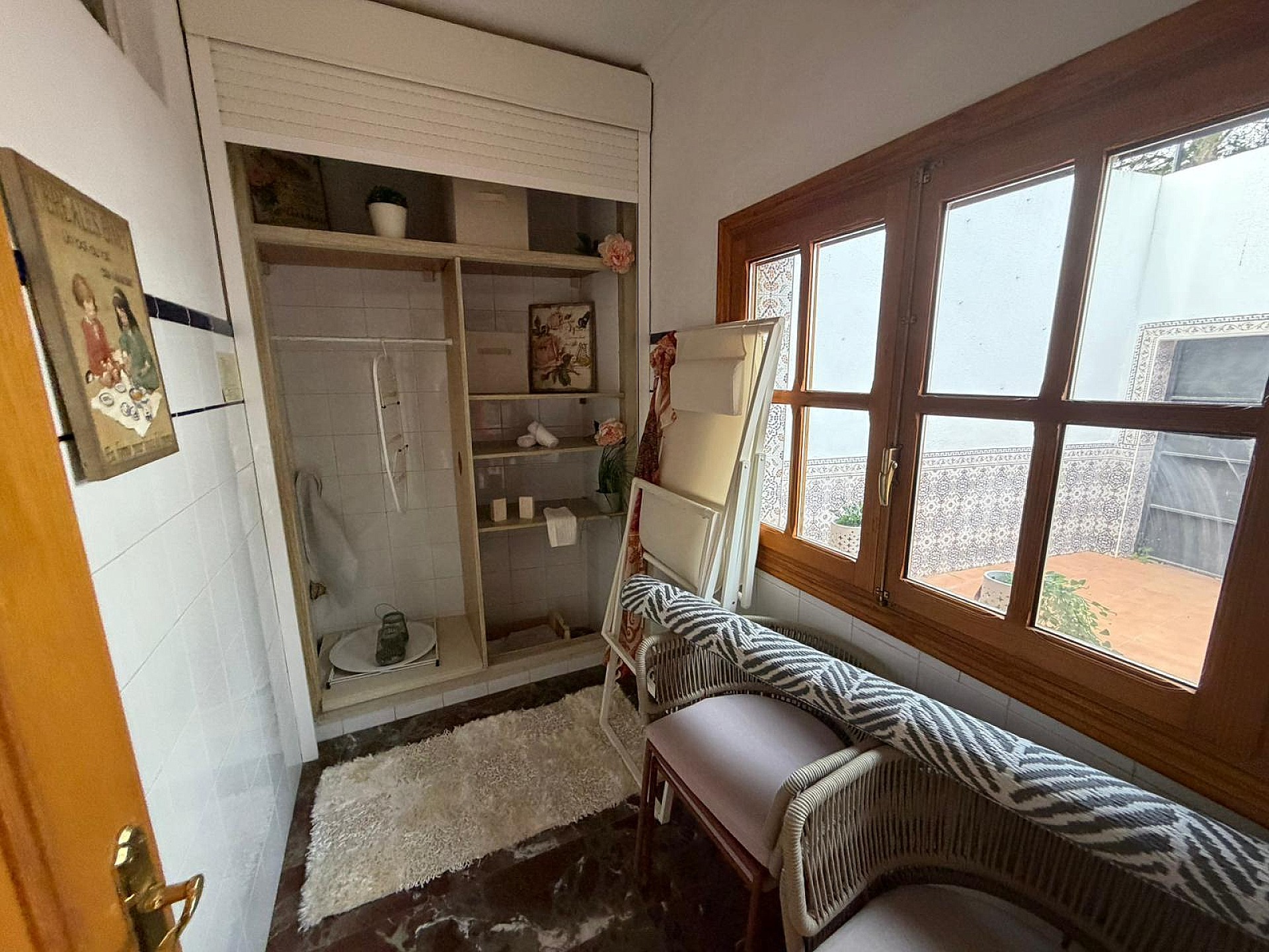 Resale - 4 Bedroom 4 Bathroom Townhouse in Sax - , Sax, Alicante, Spain - Alicante