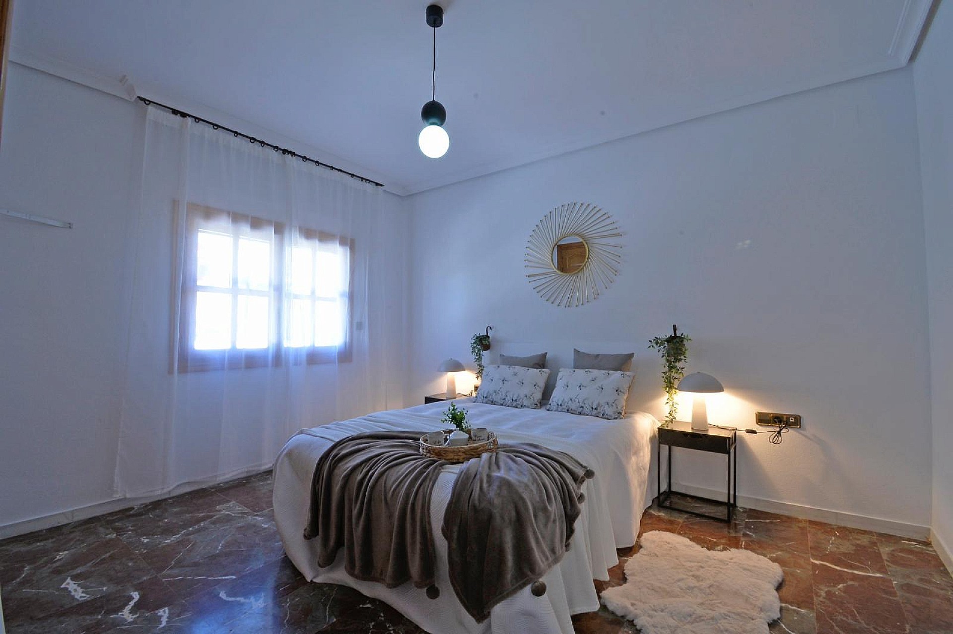 Resale - 4 Bedroom 4 Bathroom Townhouse in Sax - , Sax, Alicante, Spain - Alicante