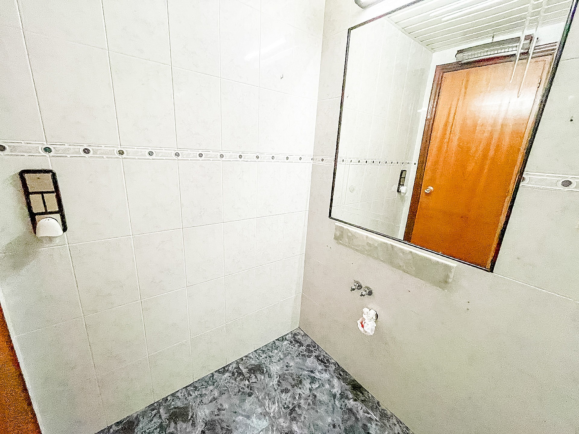 Resale - 3 Bedroom 2 Bathroom Apartment in Pinoso -  - Alicante