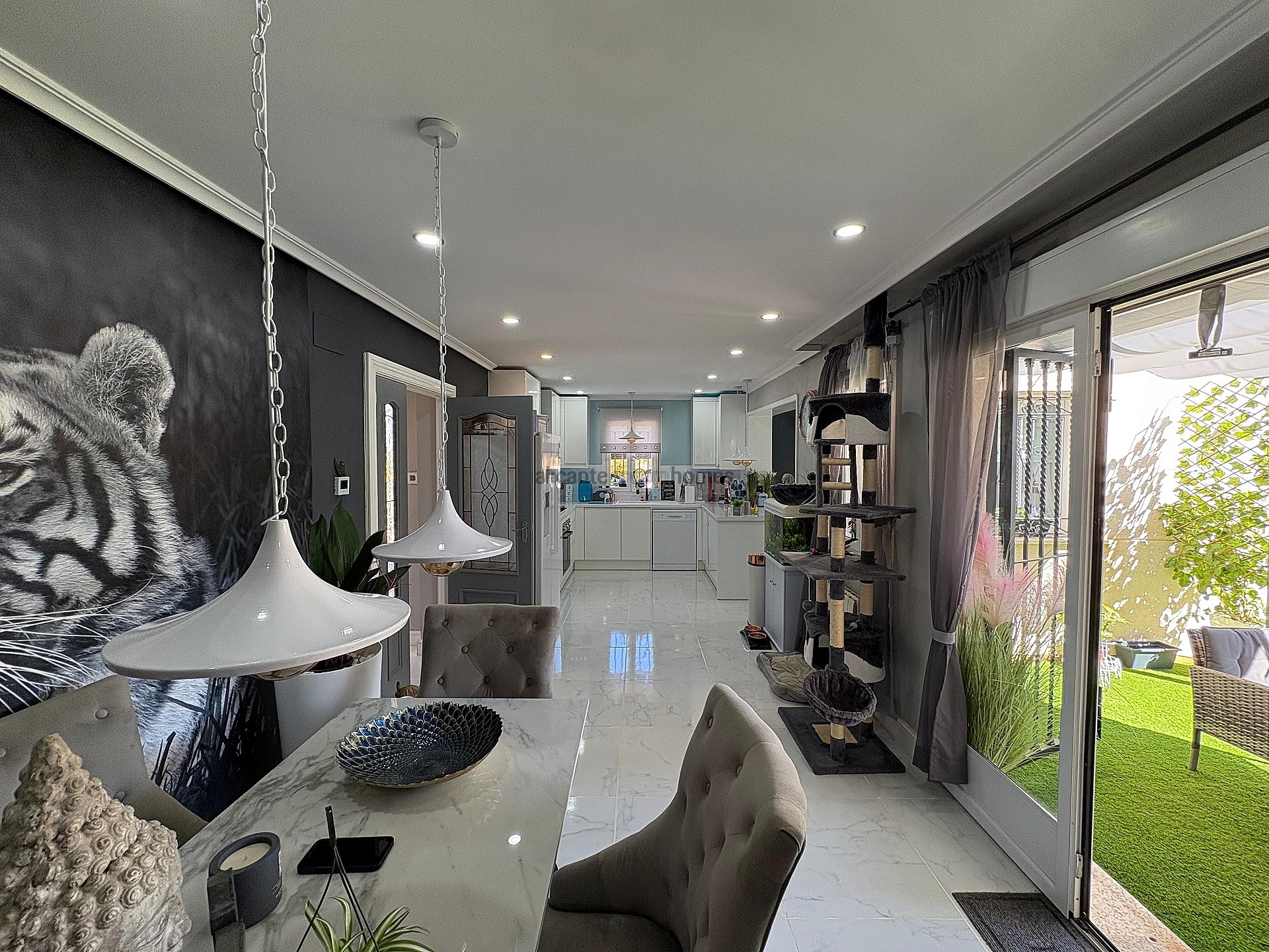 Sold - 3 Bedroom 2 Bathroom Villa in Biar -  - Alicante