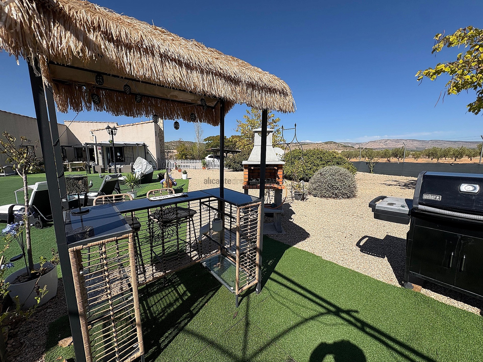 Sold - 3 Bedroom 2 Bathroom Villa in Biar -  - Alicante
